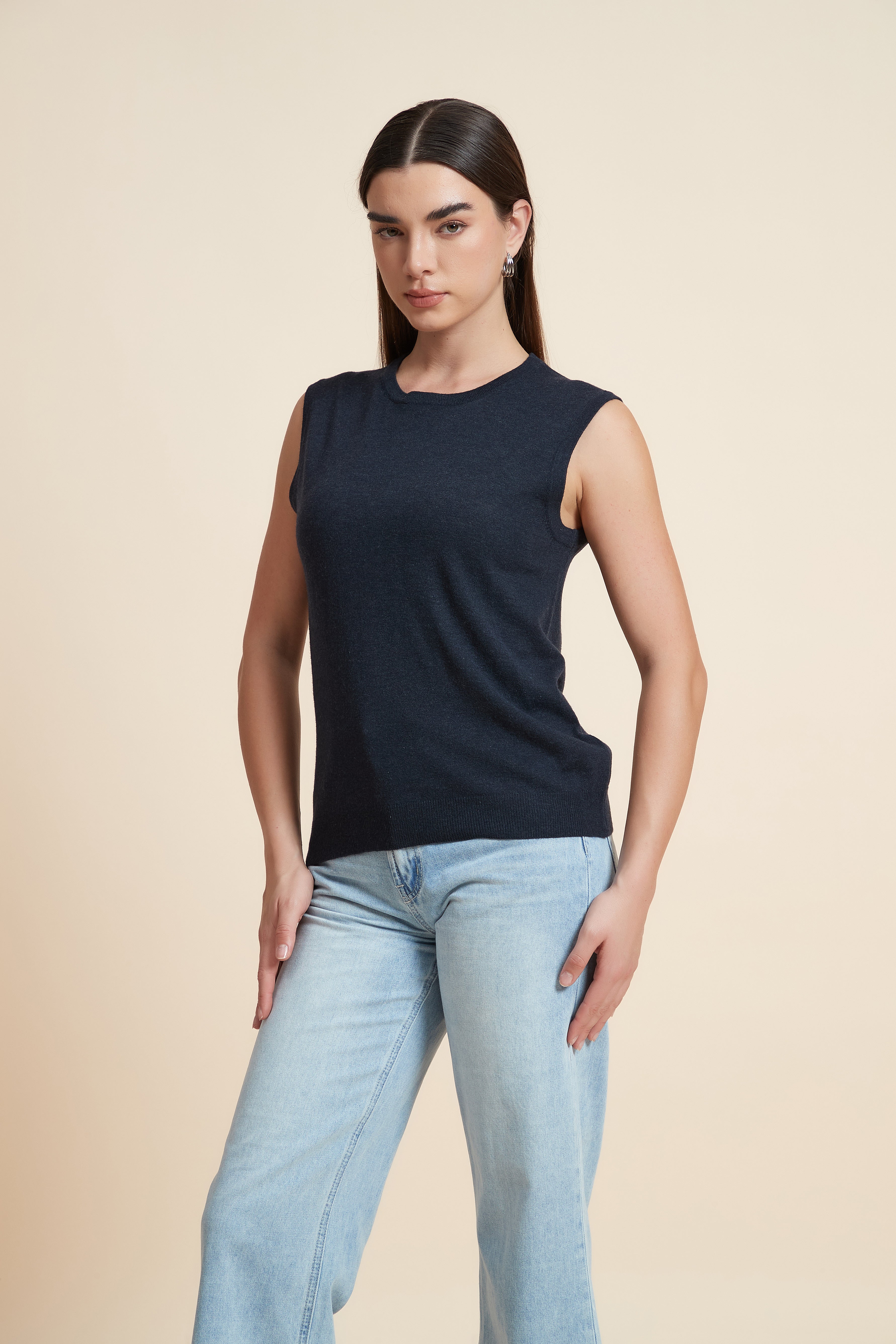 Sleeveless Plain Blouse