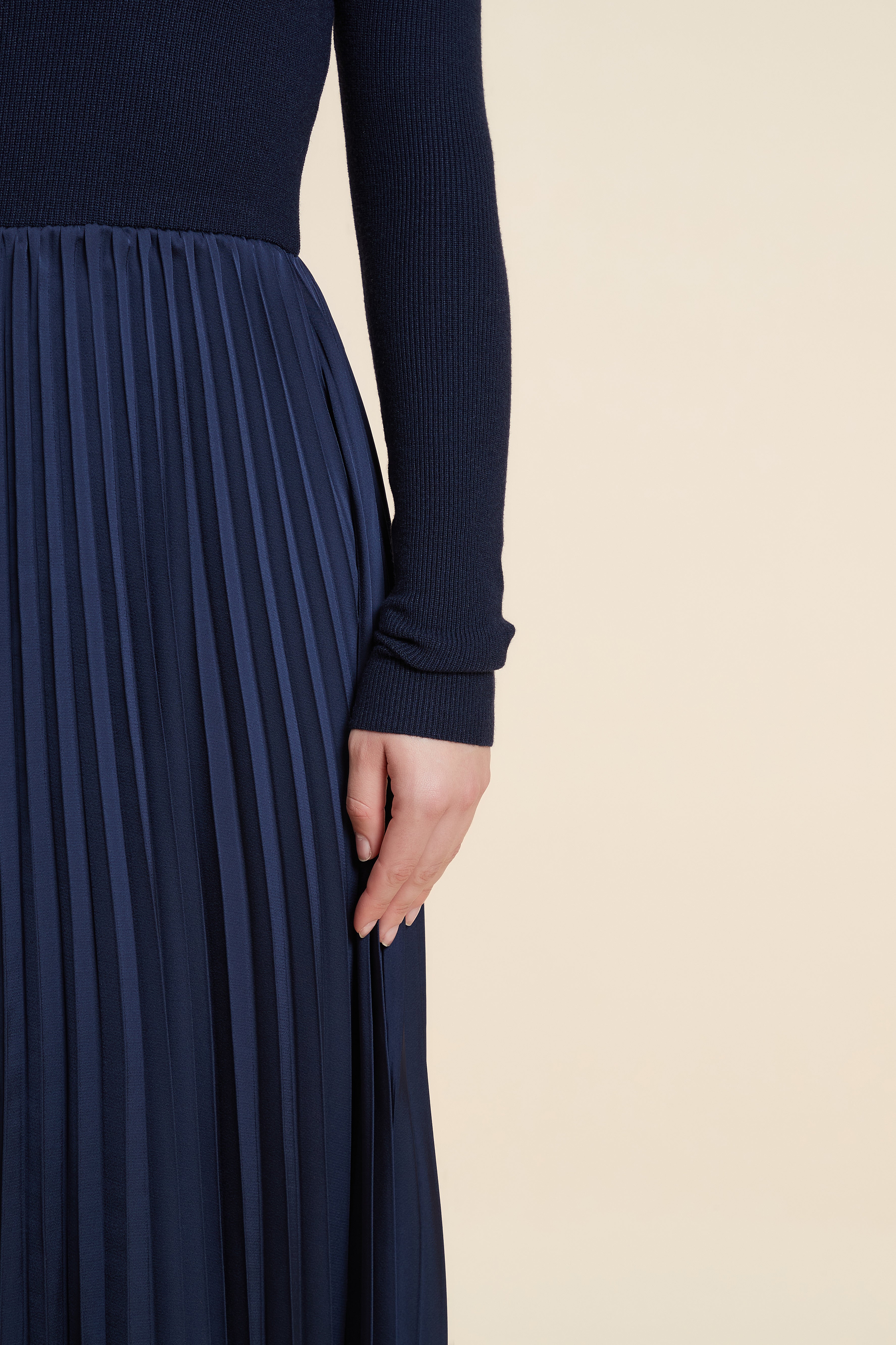 Midi Dress with Long sleeves