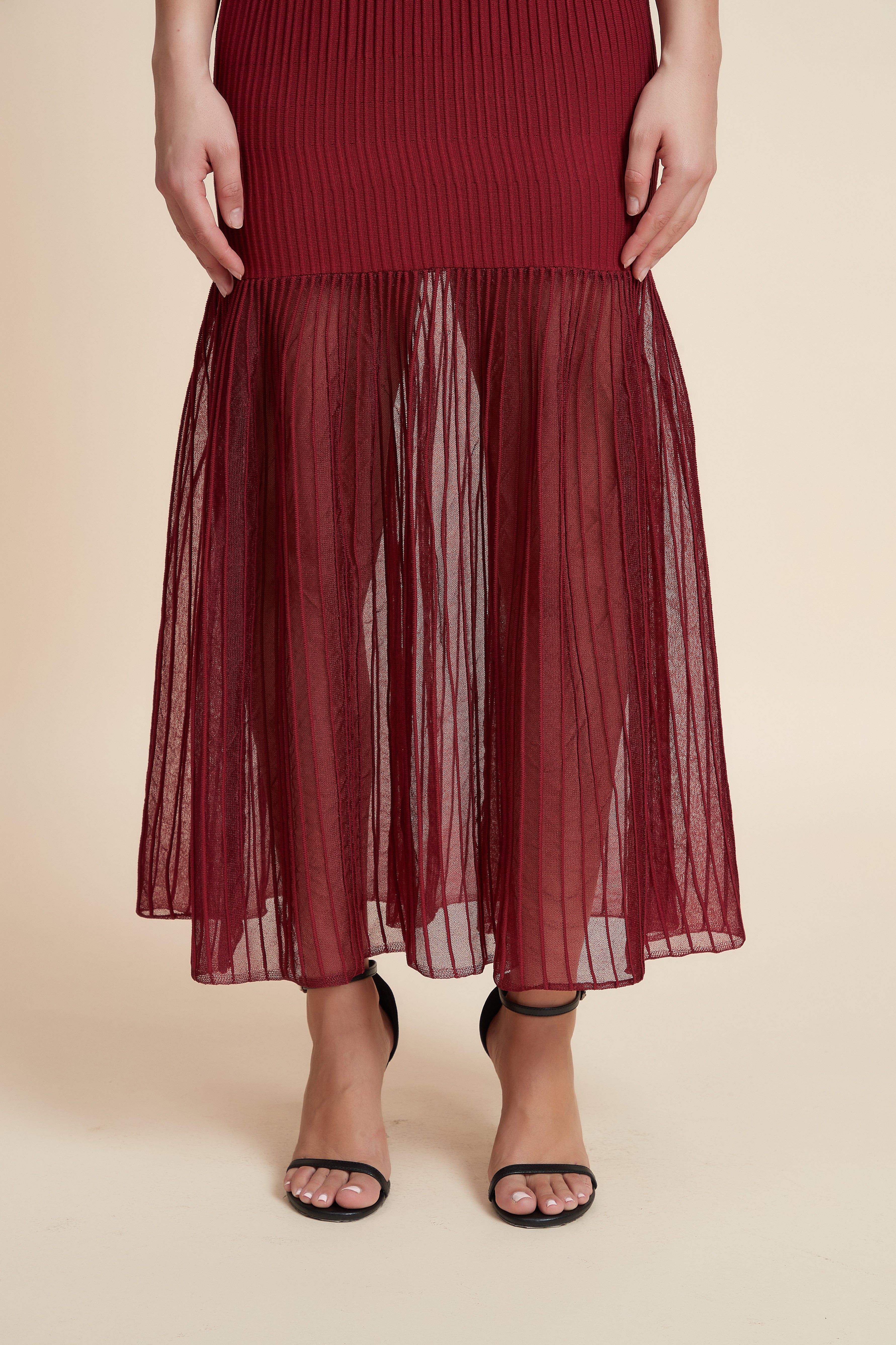 Simple Sleeveless Midi Dress