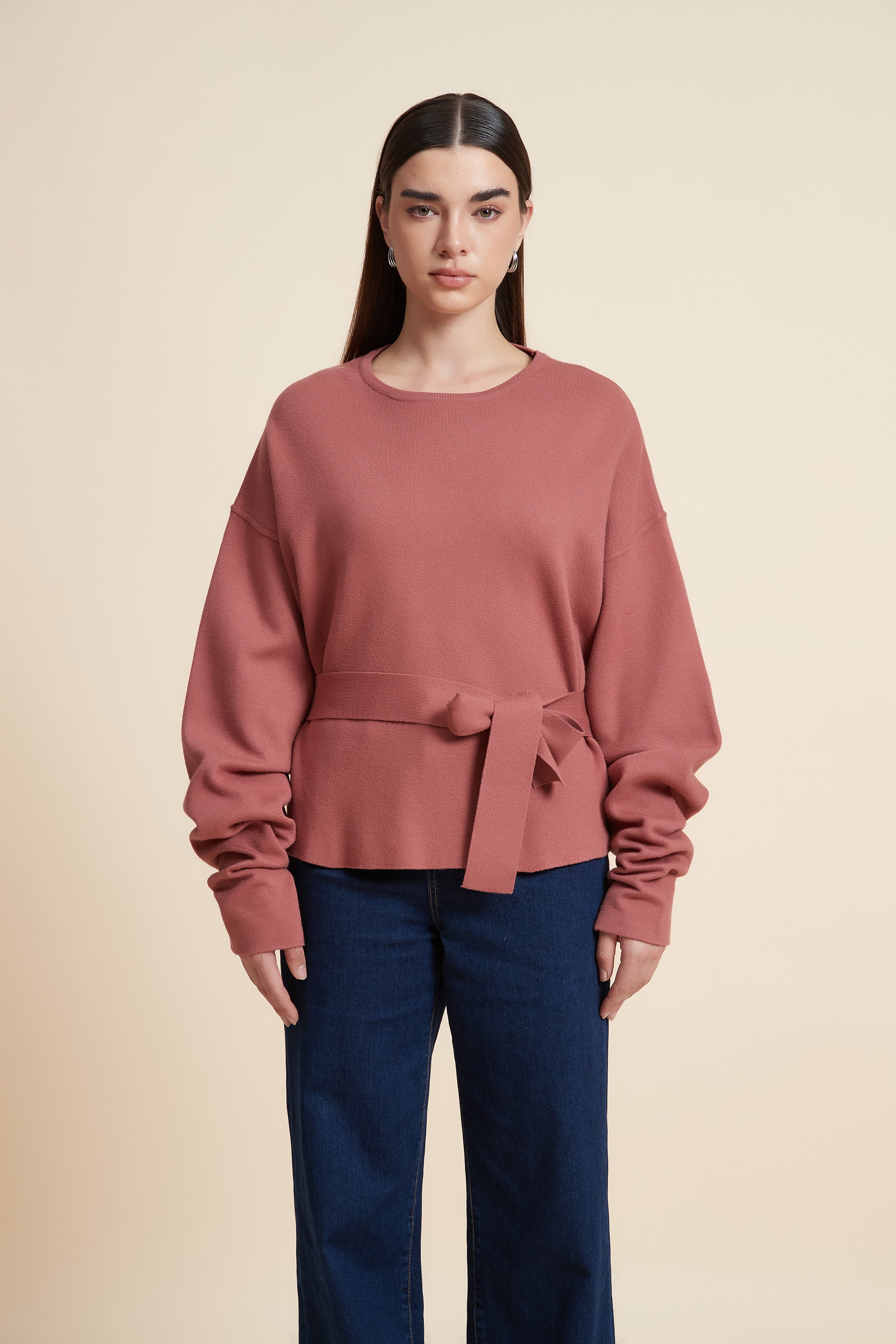 سويت شيرت سادة بكم طويل واسع