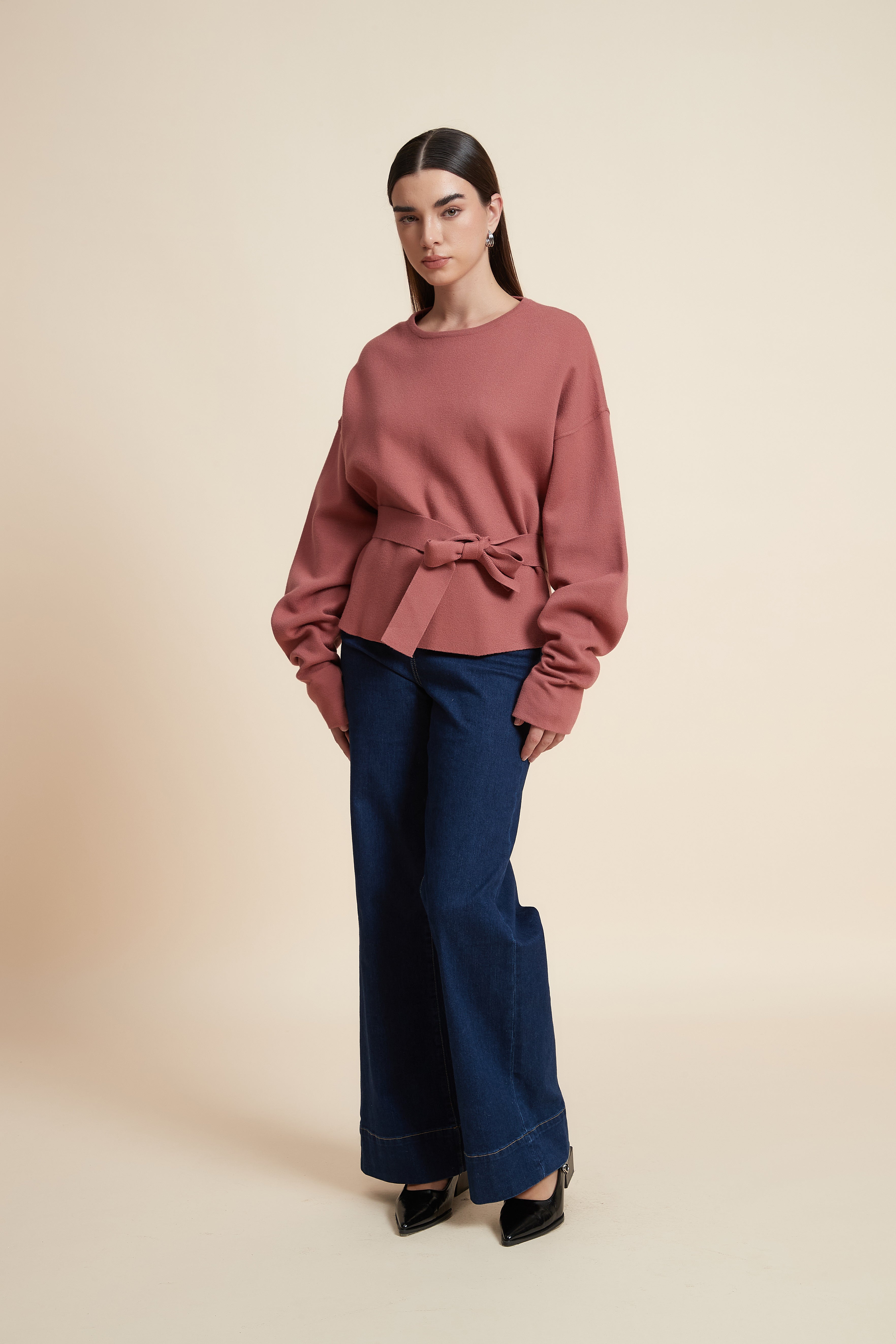 سويت شيرت سادة بكم طويل واسع