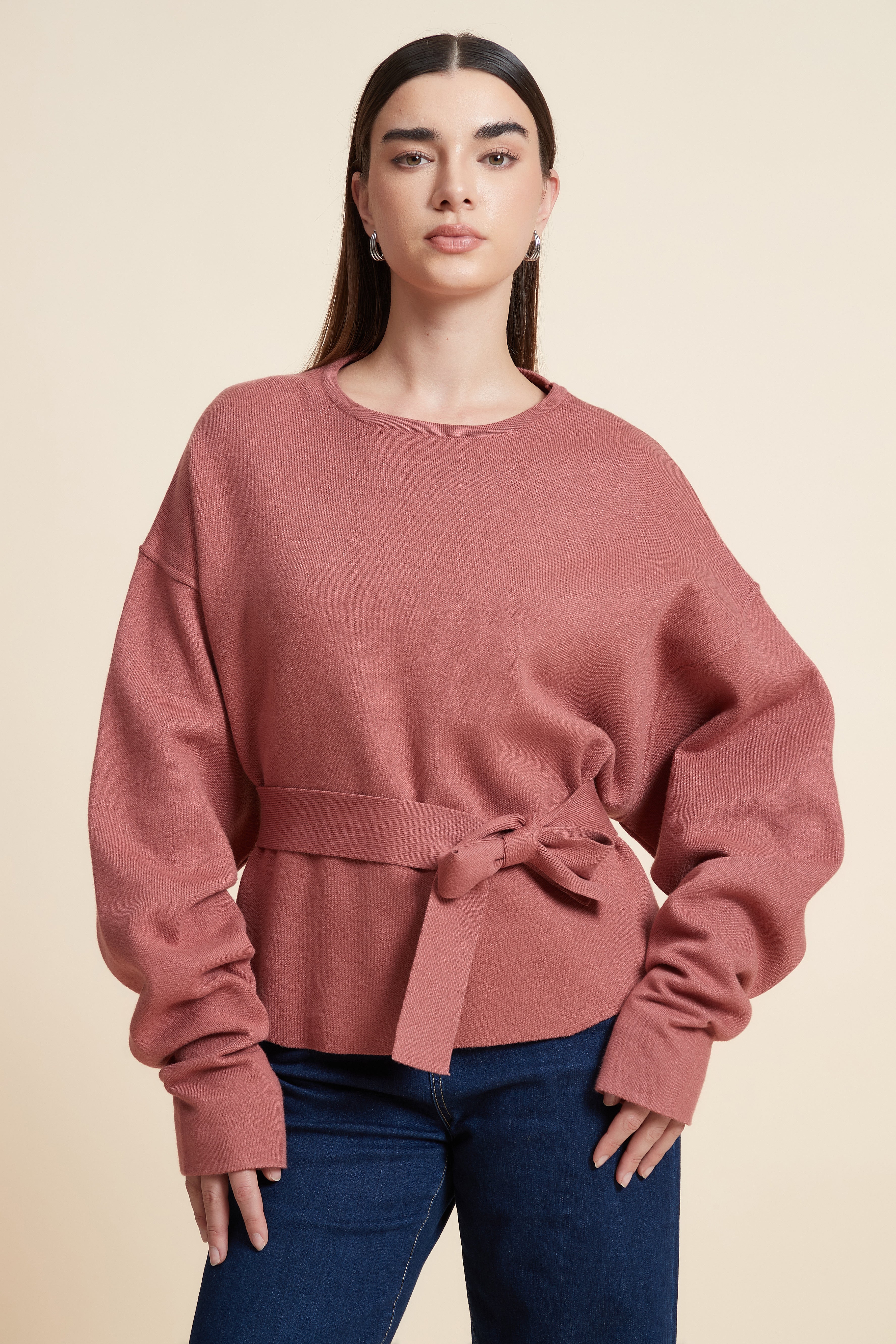 سويت شيرت سادة بكم طويل واسع