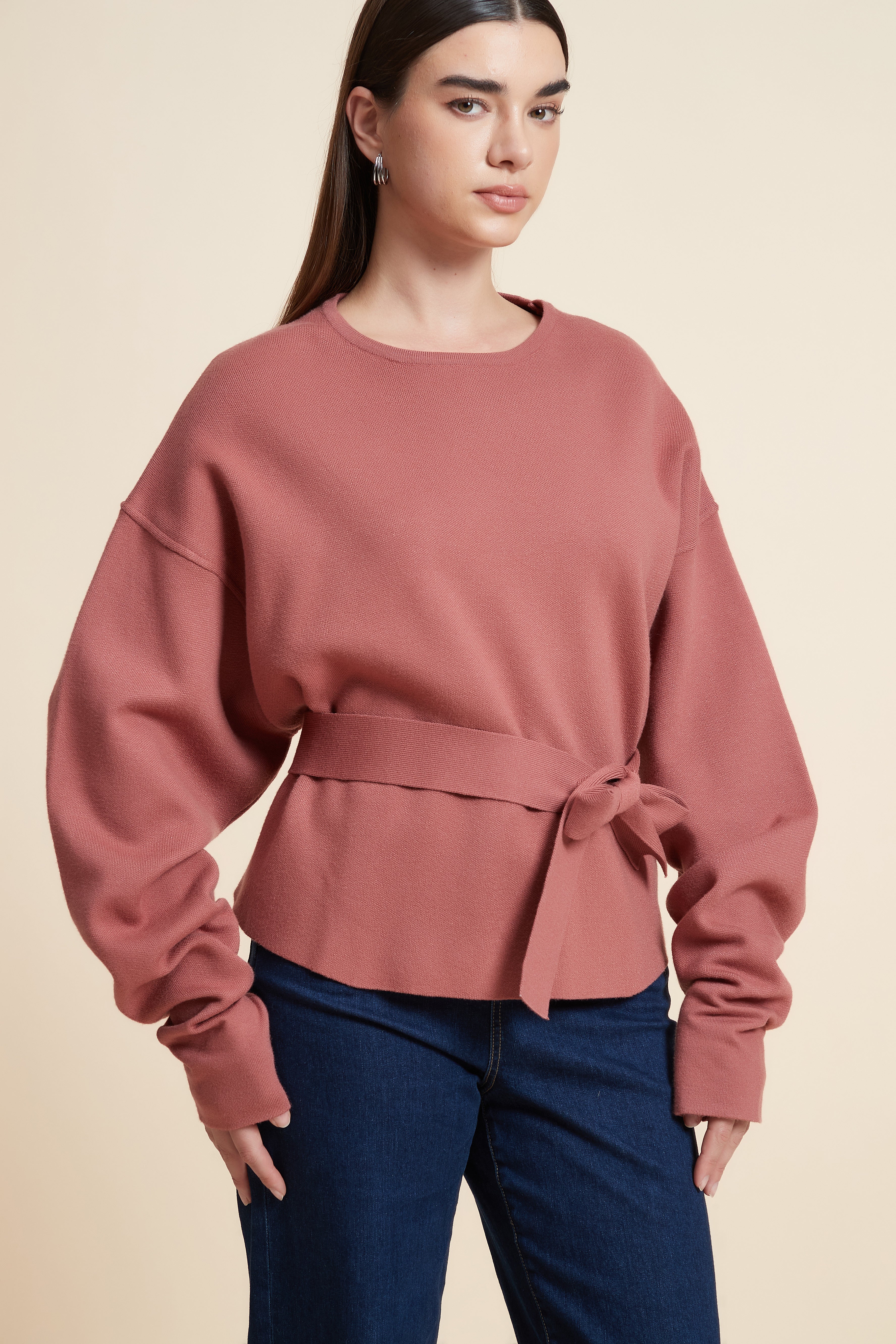 سويت شيرت سادة بكم طويل واسع