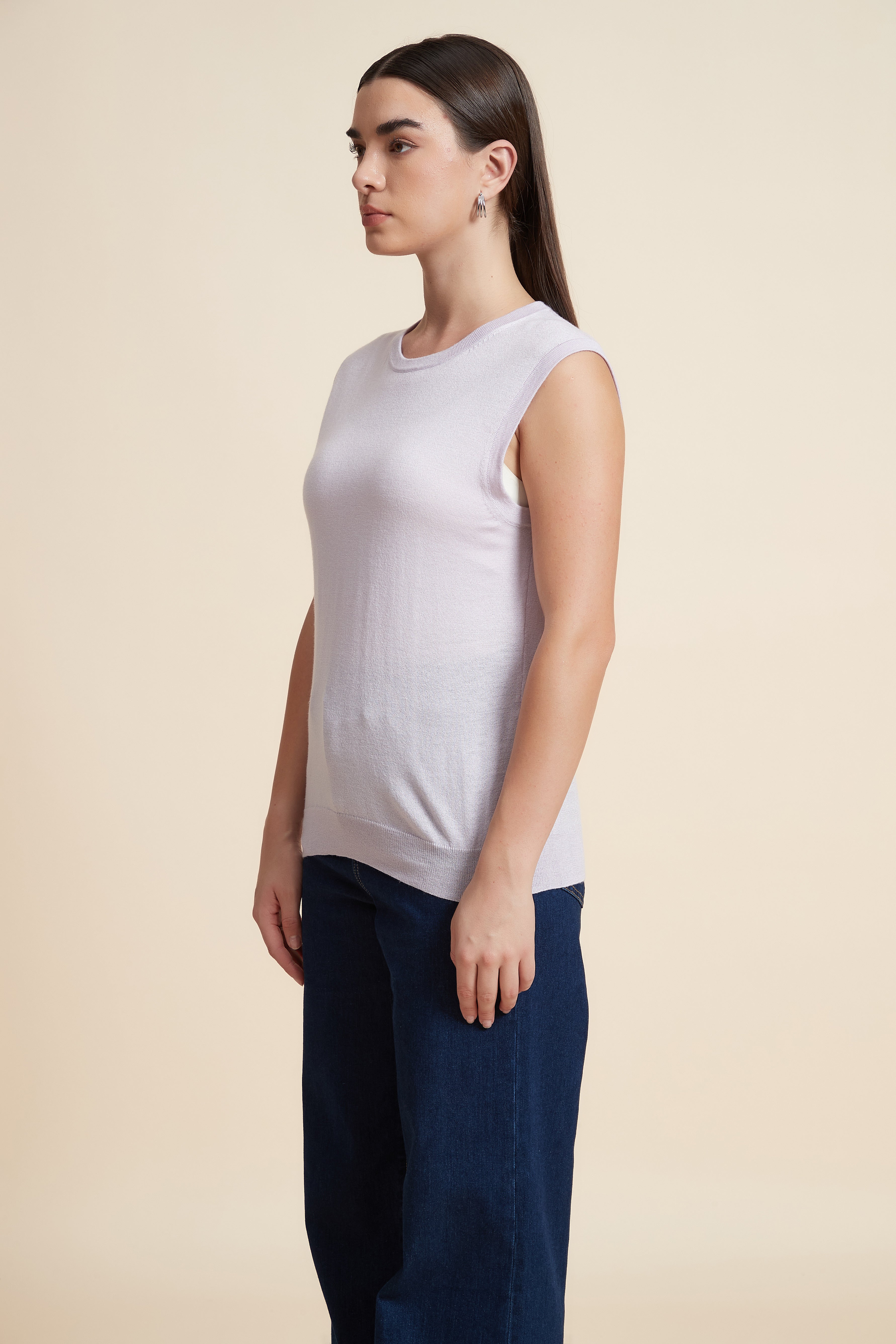 Sleeveless Plain Blouse