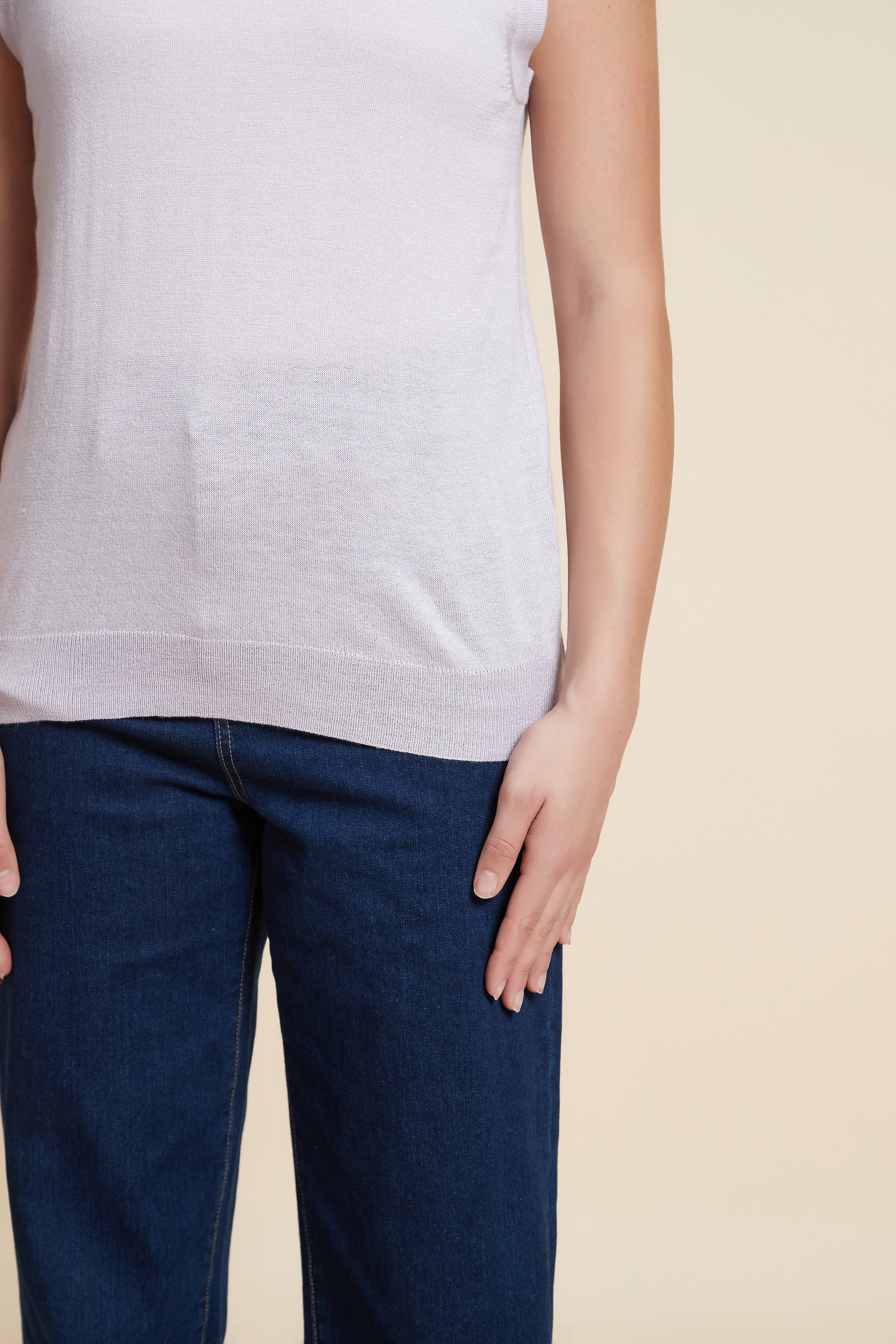 Sleeveless Plain Blouse