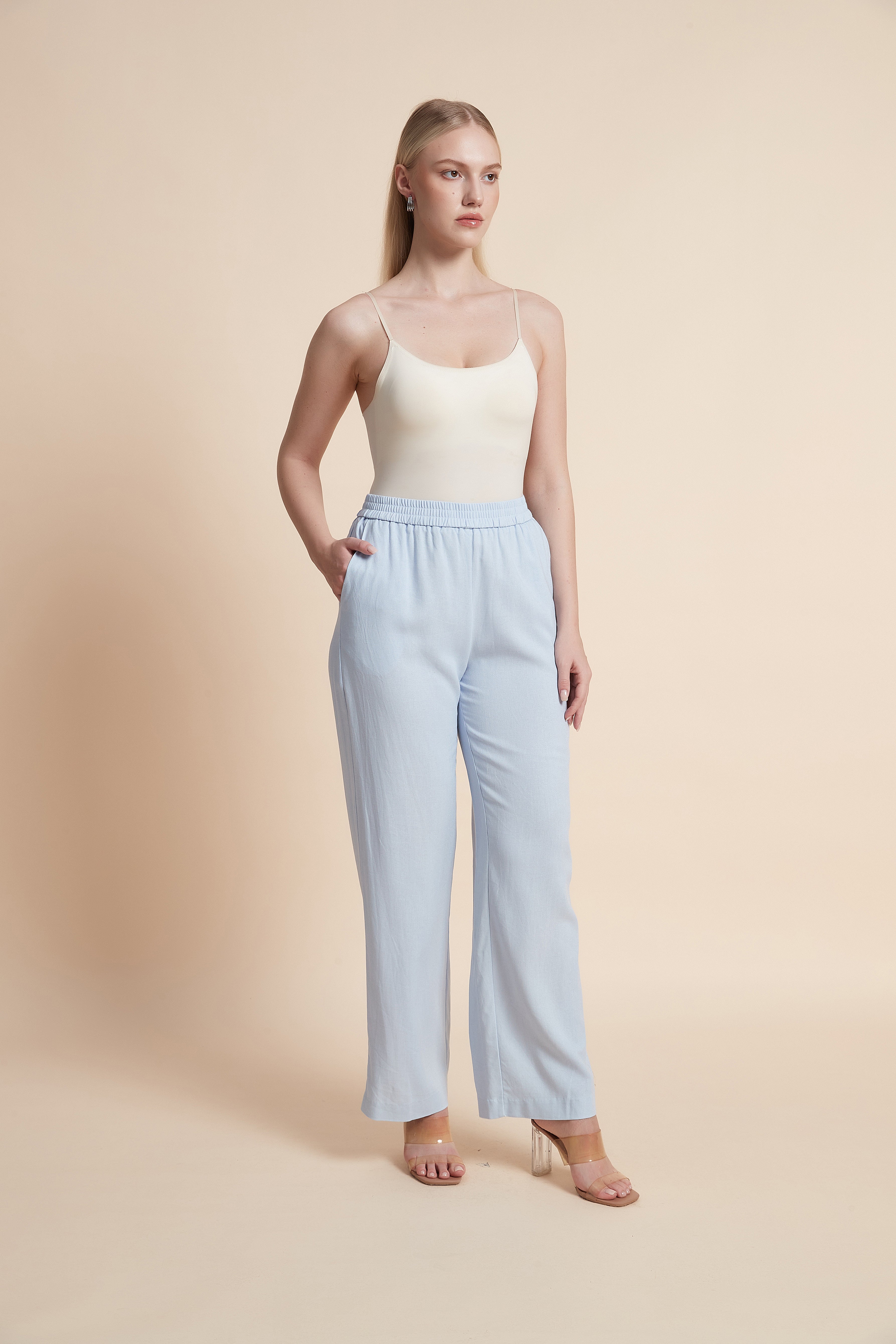 Plain Wide-Leg Trousers