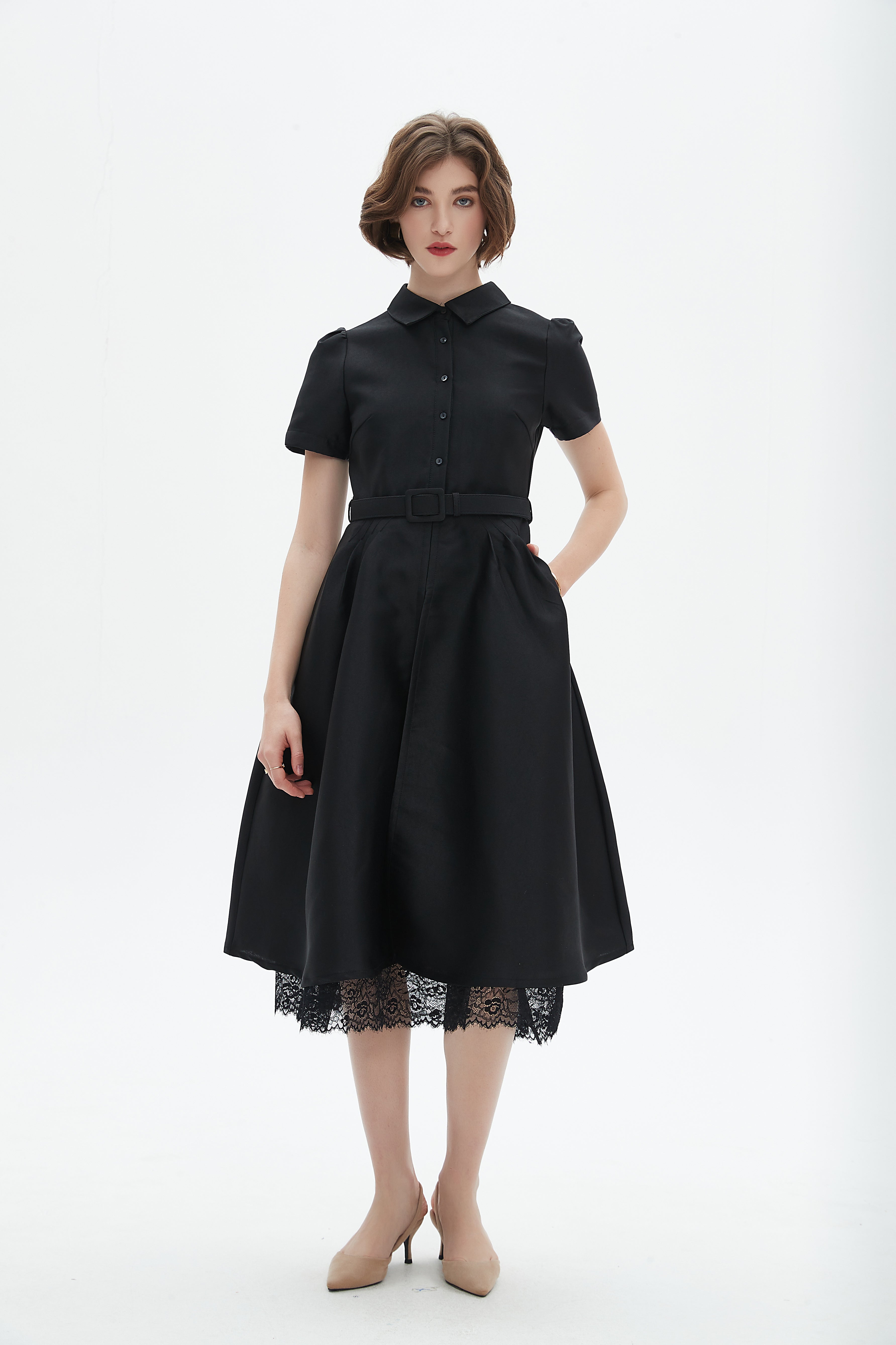 Knee-Length Half-Sleeve Dress With Lace Detailing