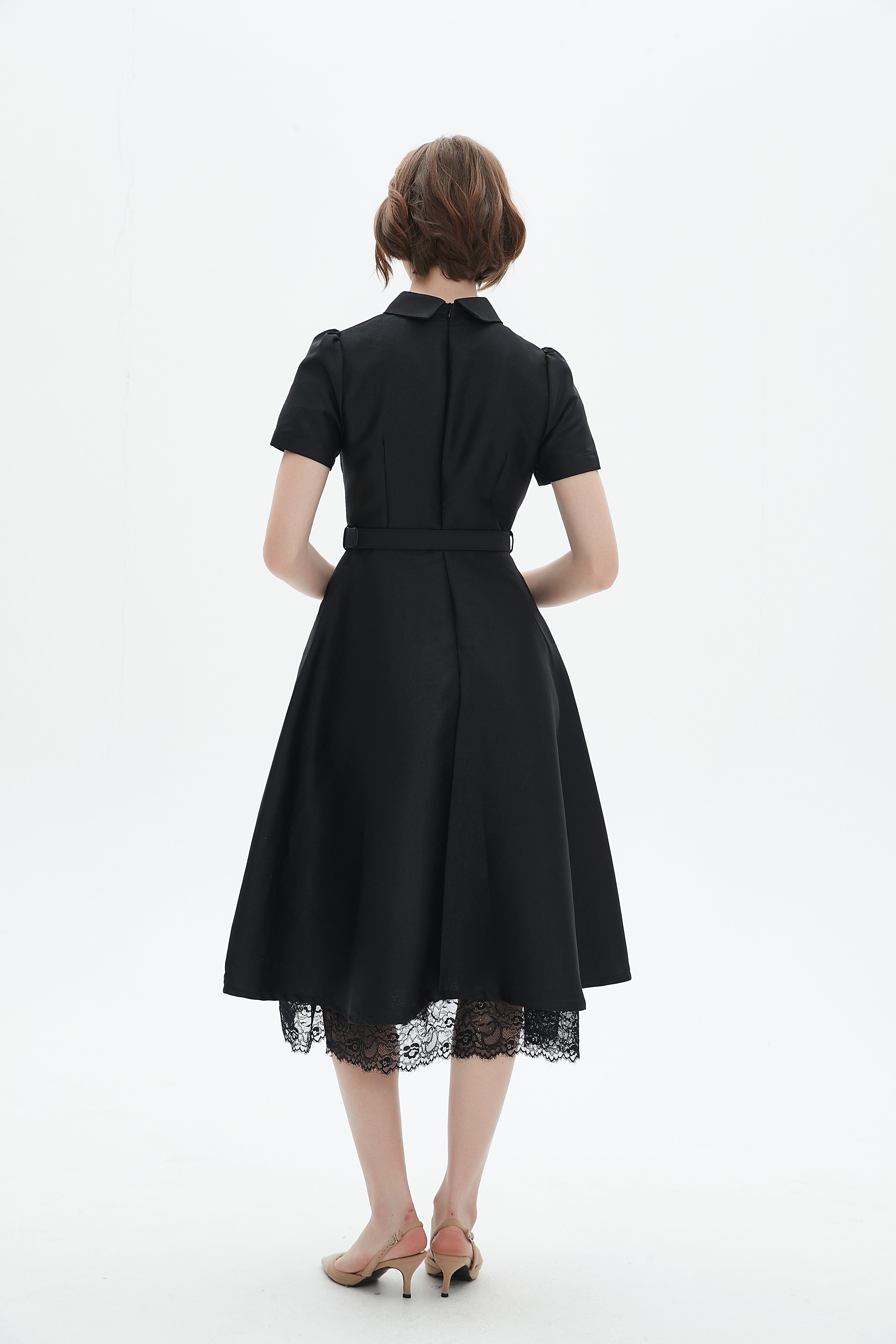 Knee-Length Half-Sleeve Dress With Lace Detailing