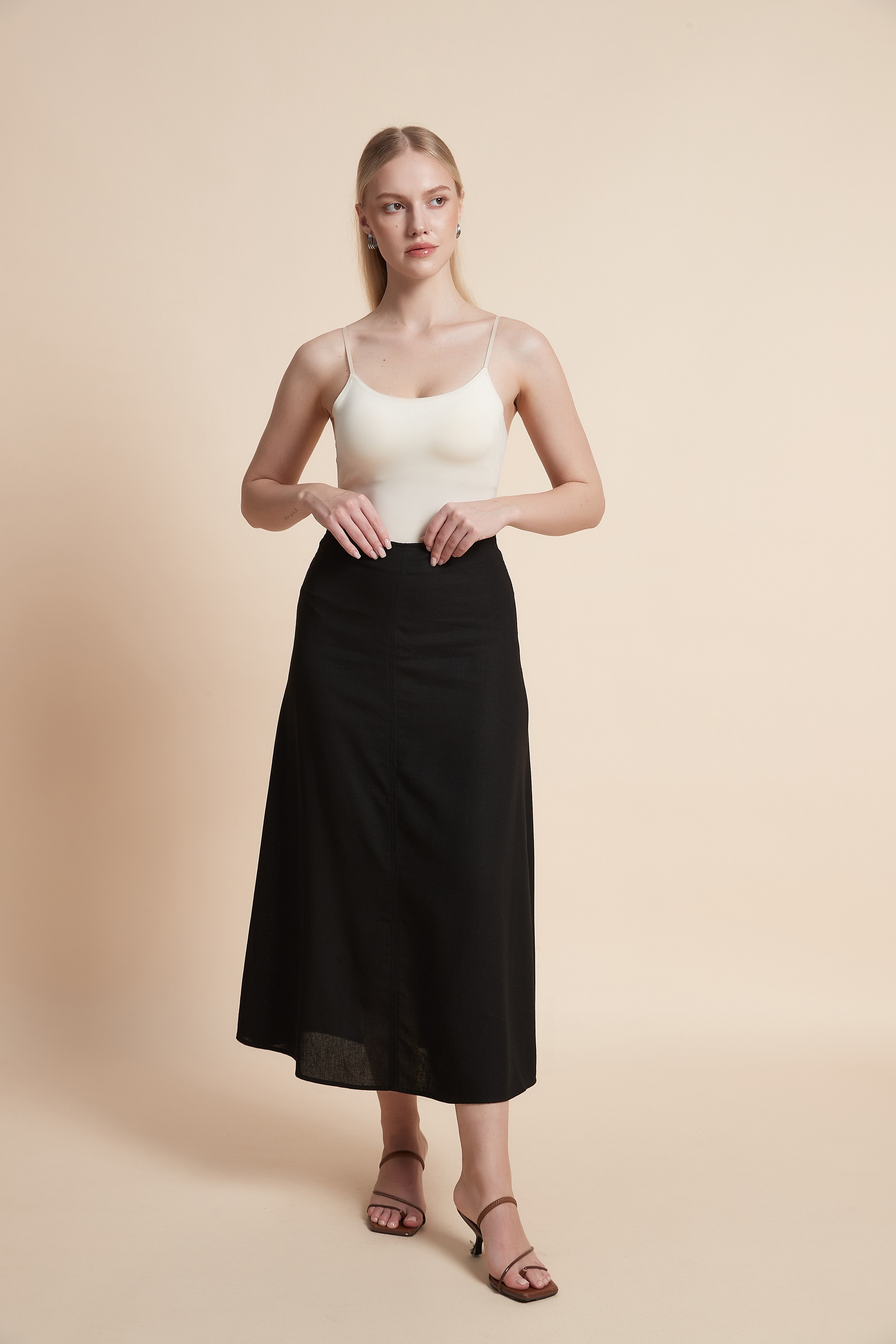Plain Wide Midi Skirt