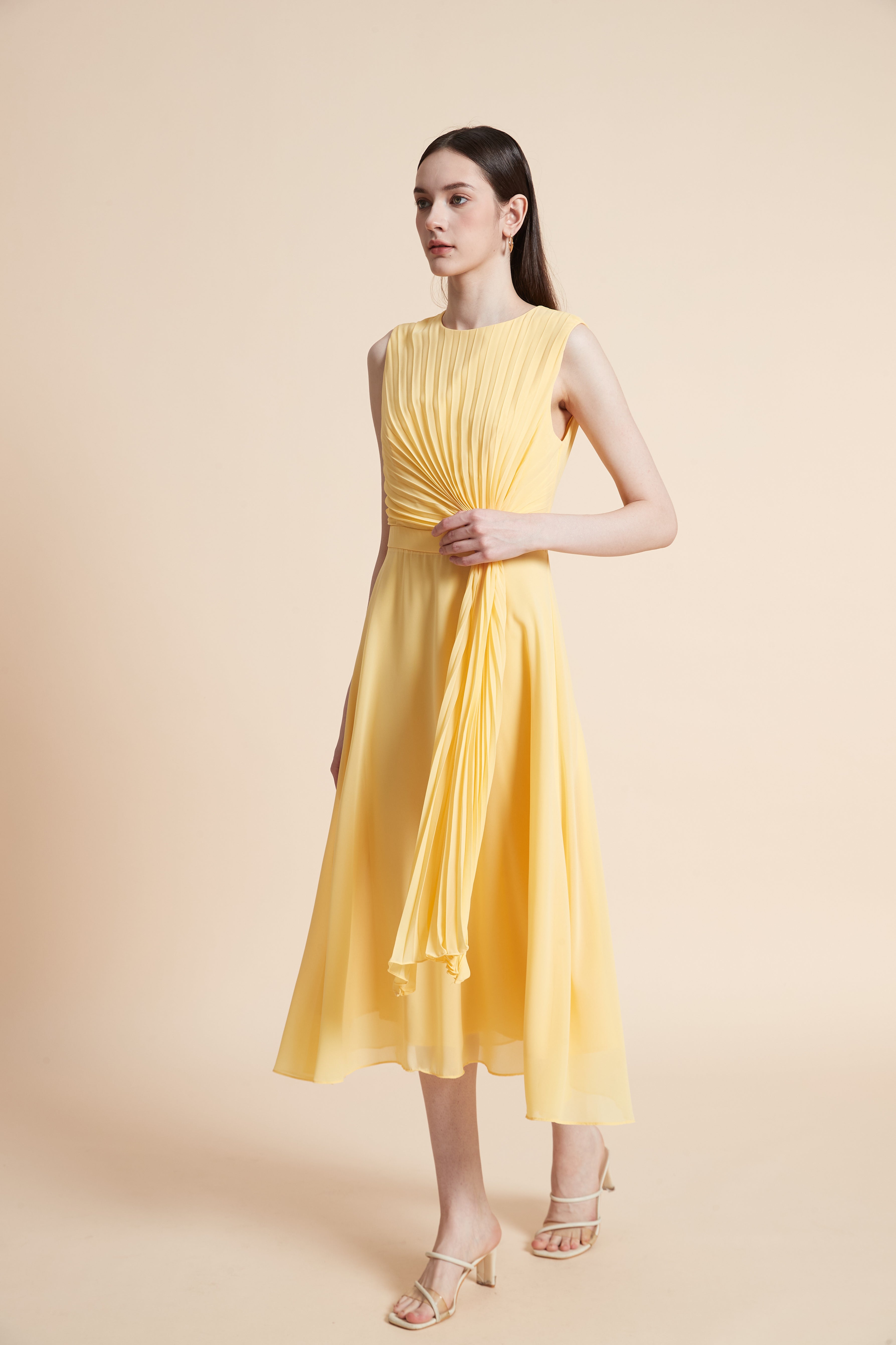 Sleeveless Pleated Midi Dress