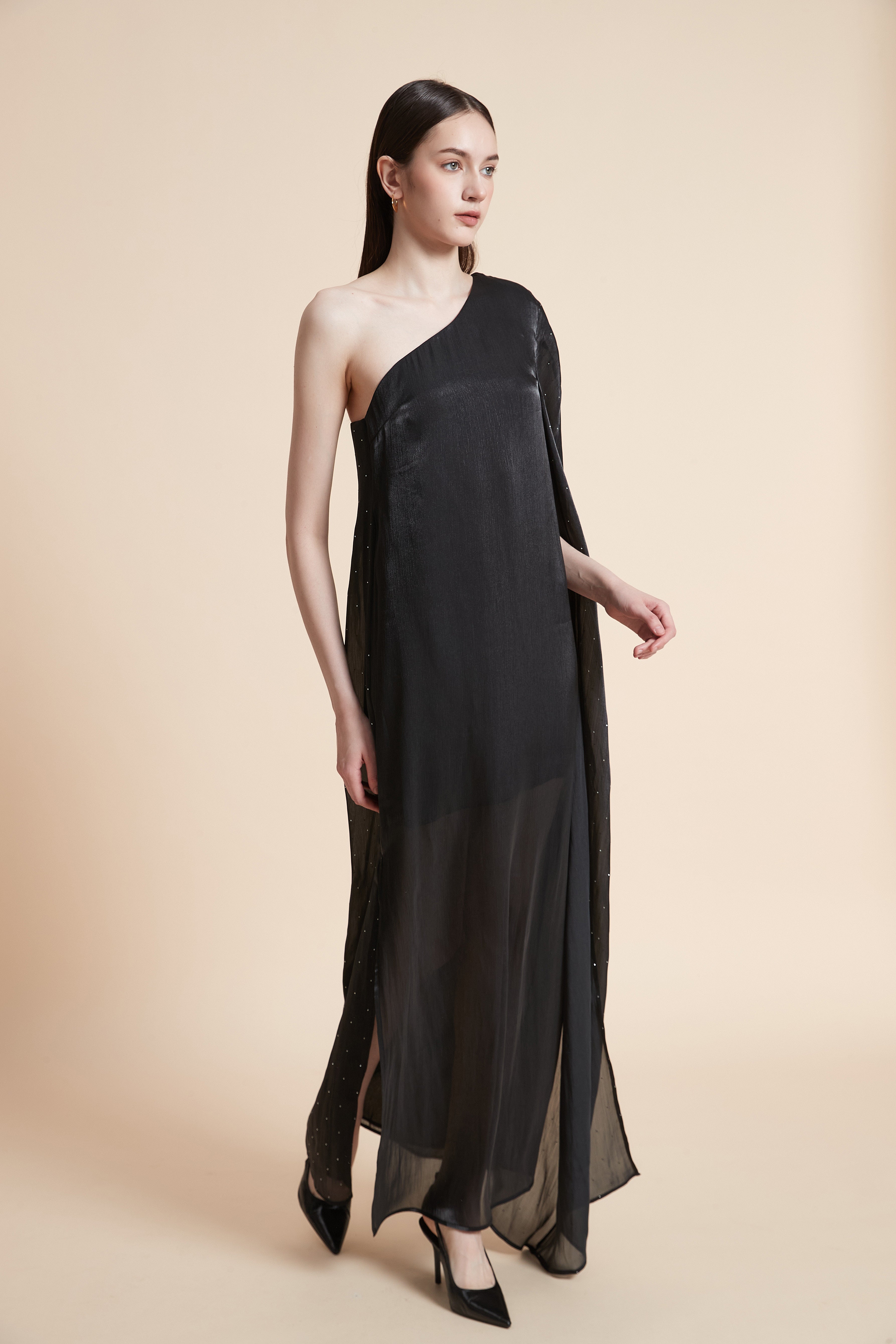 فستان ماكسي سادة بدون أكمام