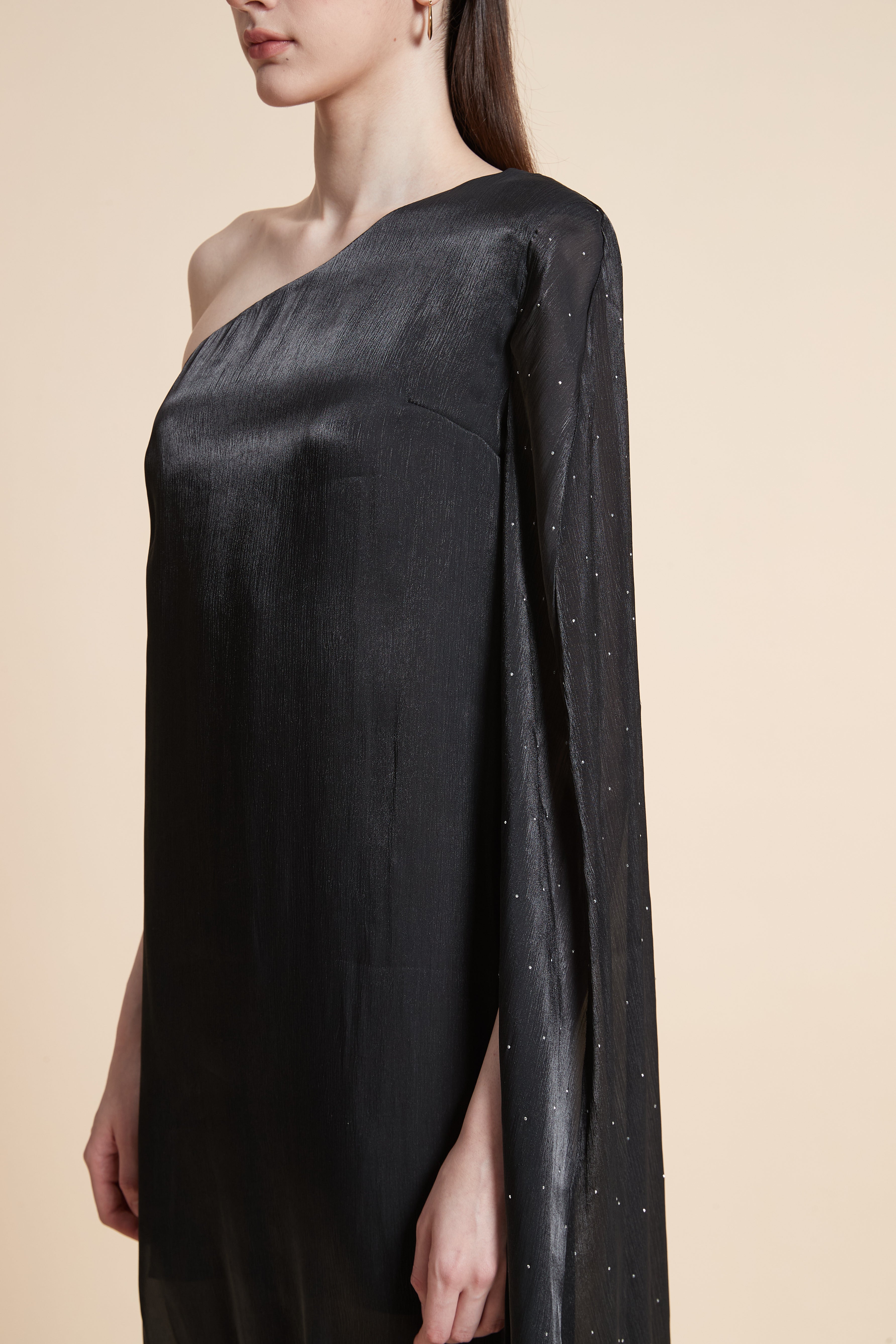 فستان ماكسي سادة بدون أكمام