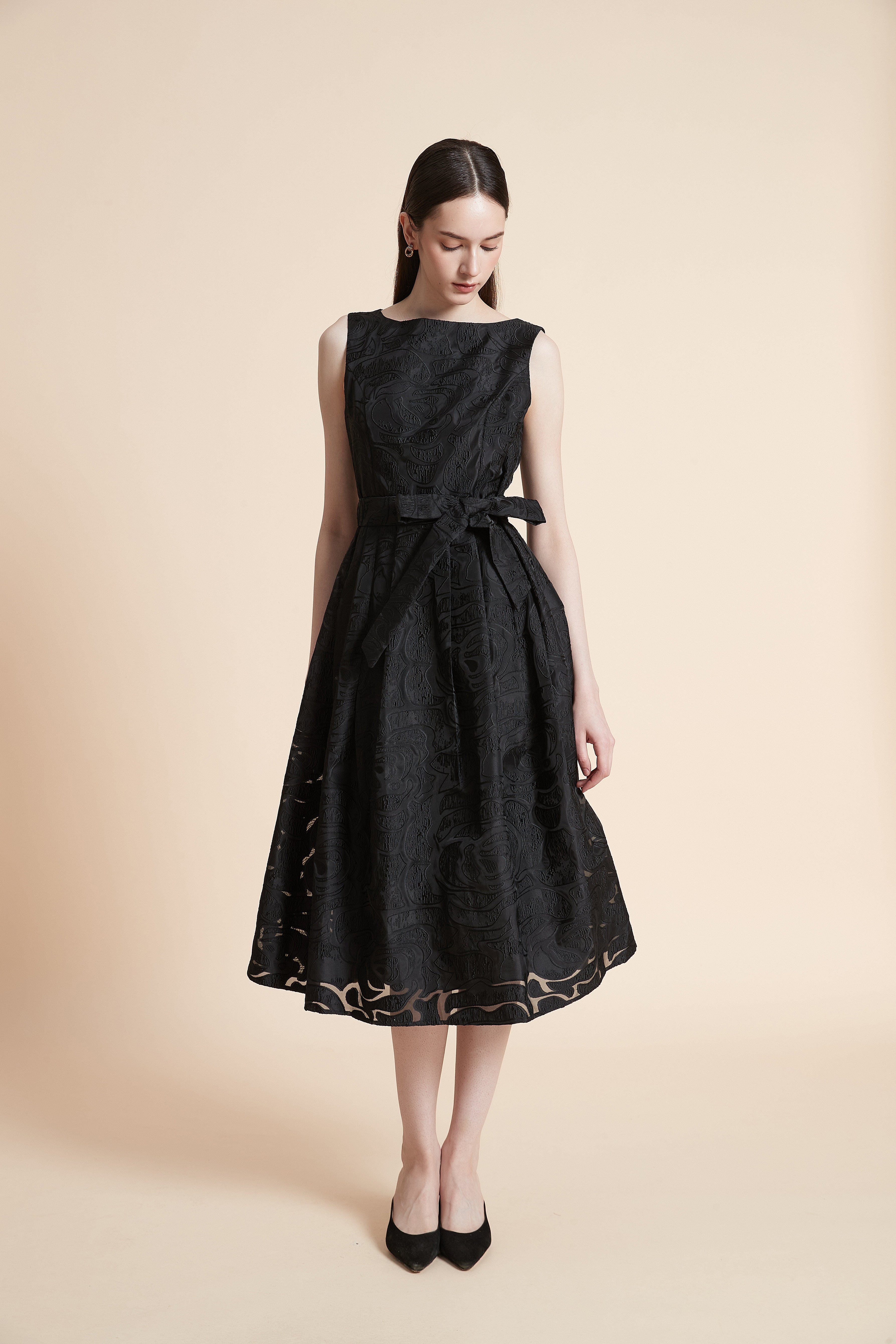 Floral Sleeveless Midi Dress