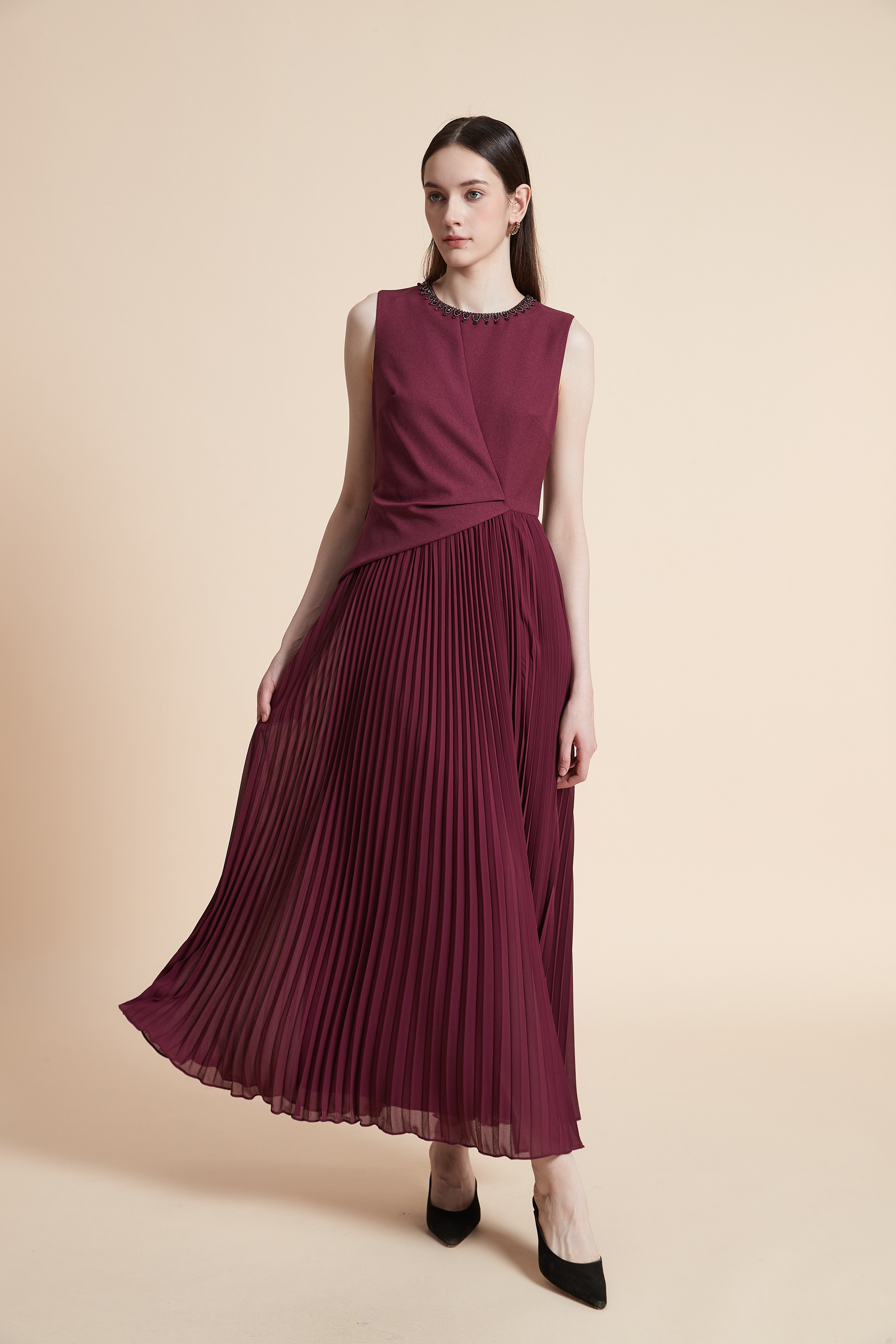 Pleated Sleeveless Maxi Dress