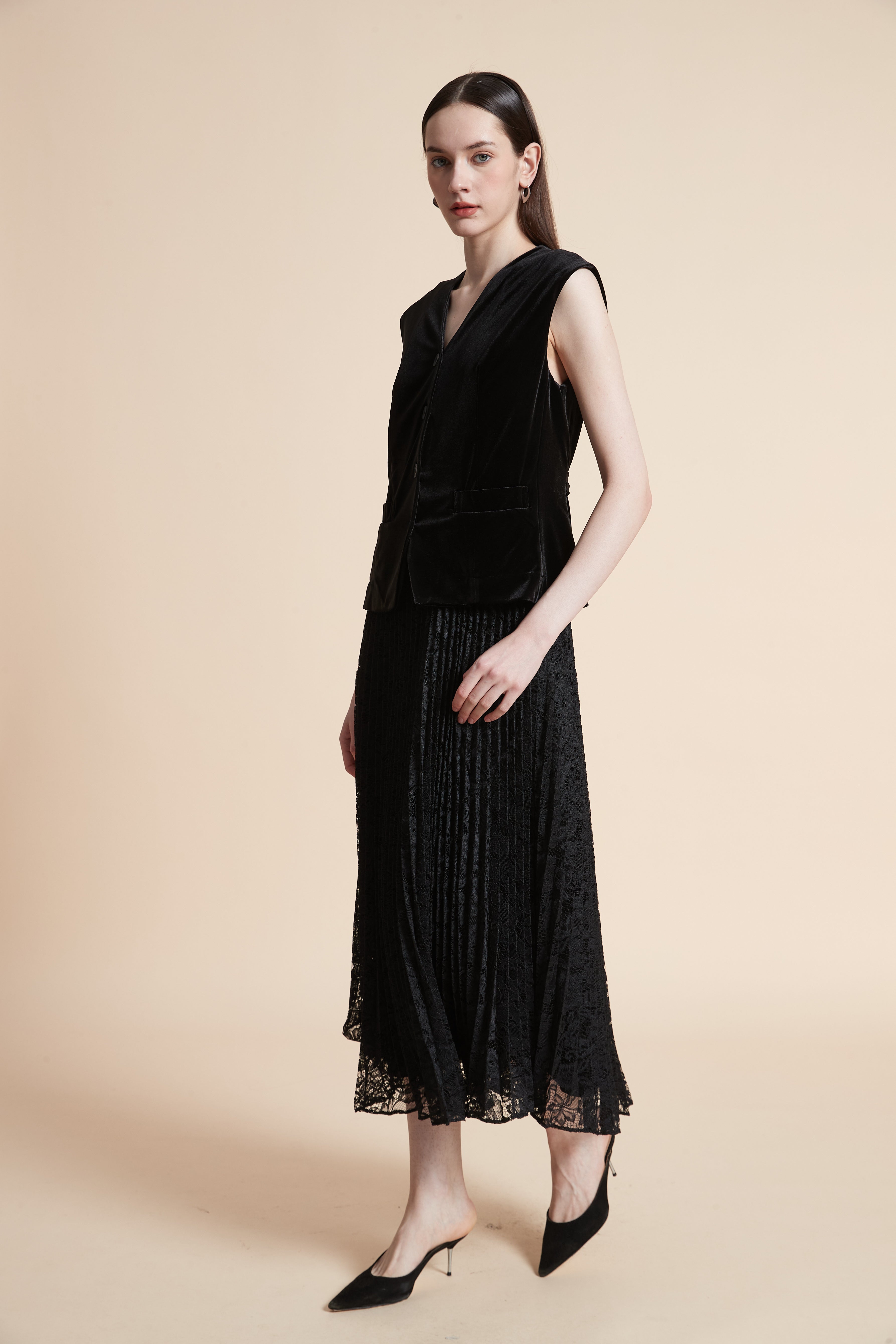 Pleated Sleeveless Midi Dress