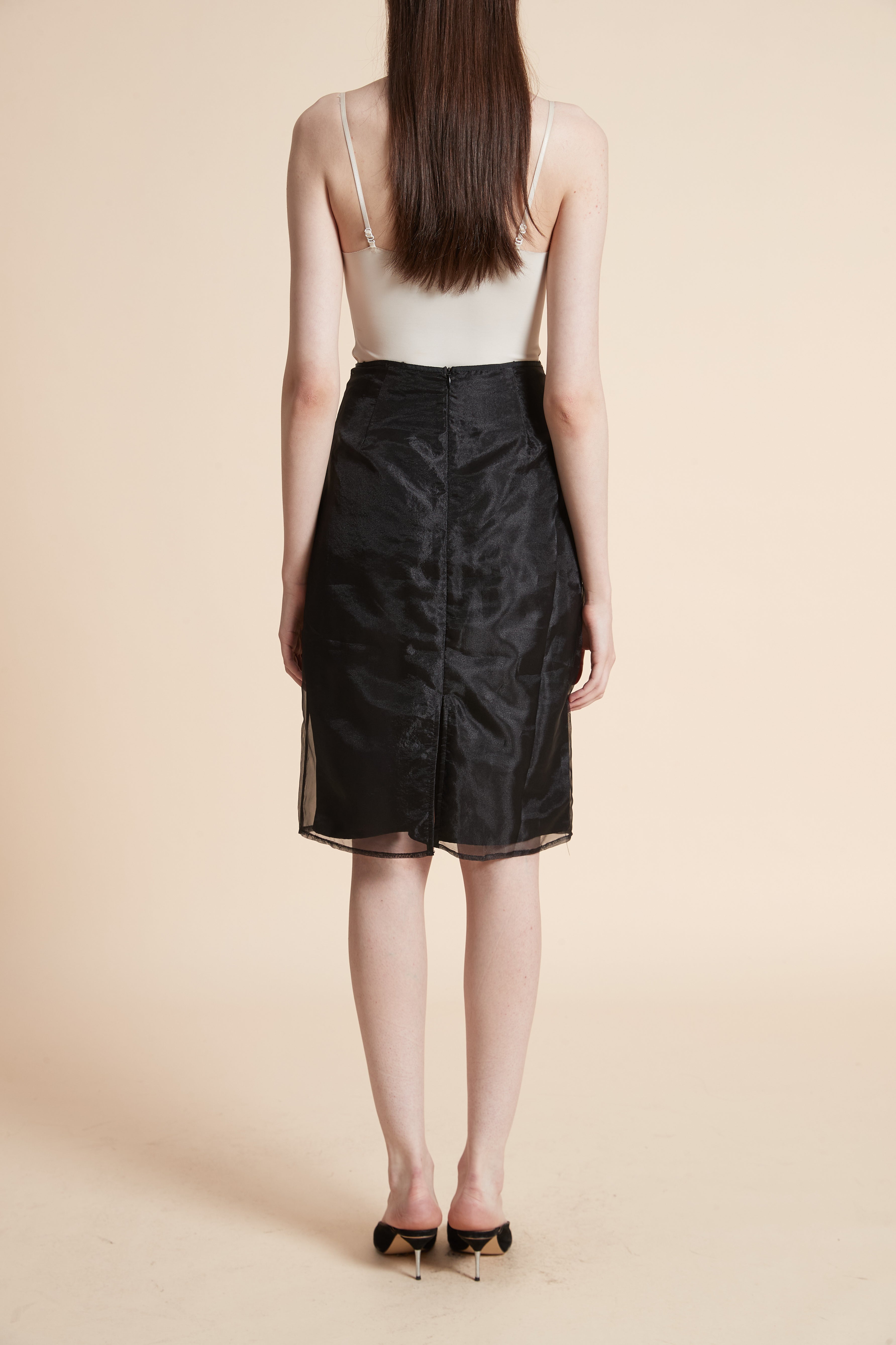 تنورة ميدي منقوشة طبقتين