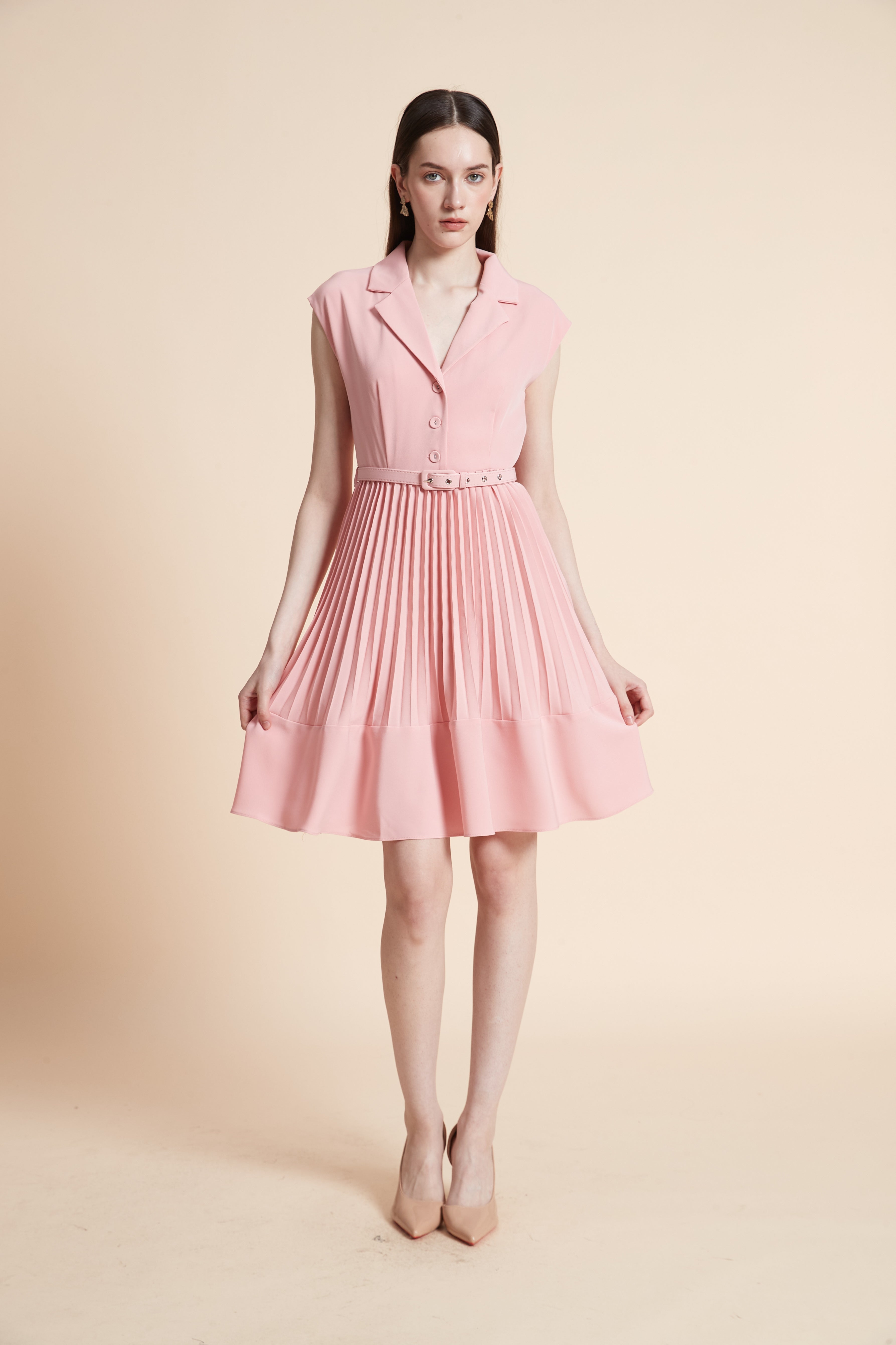 فستان بطول الركبة سادة بدون أكمام بليسية