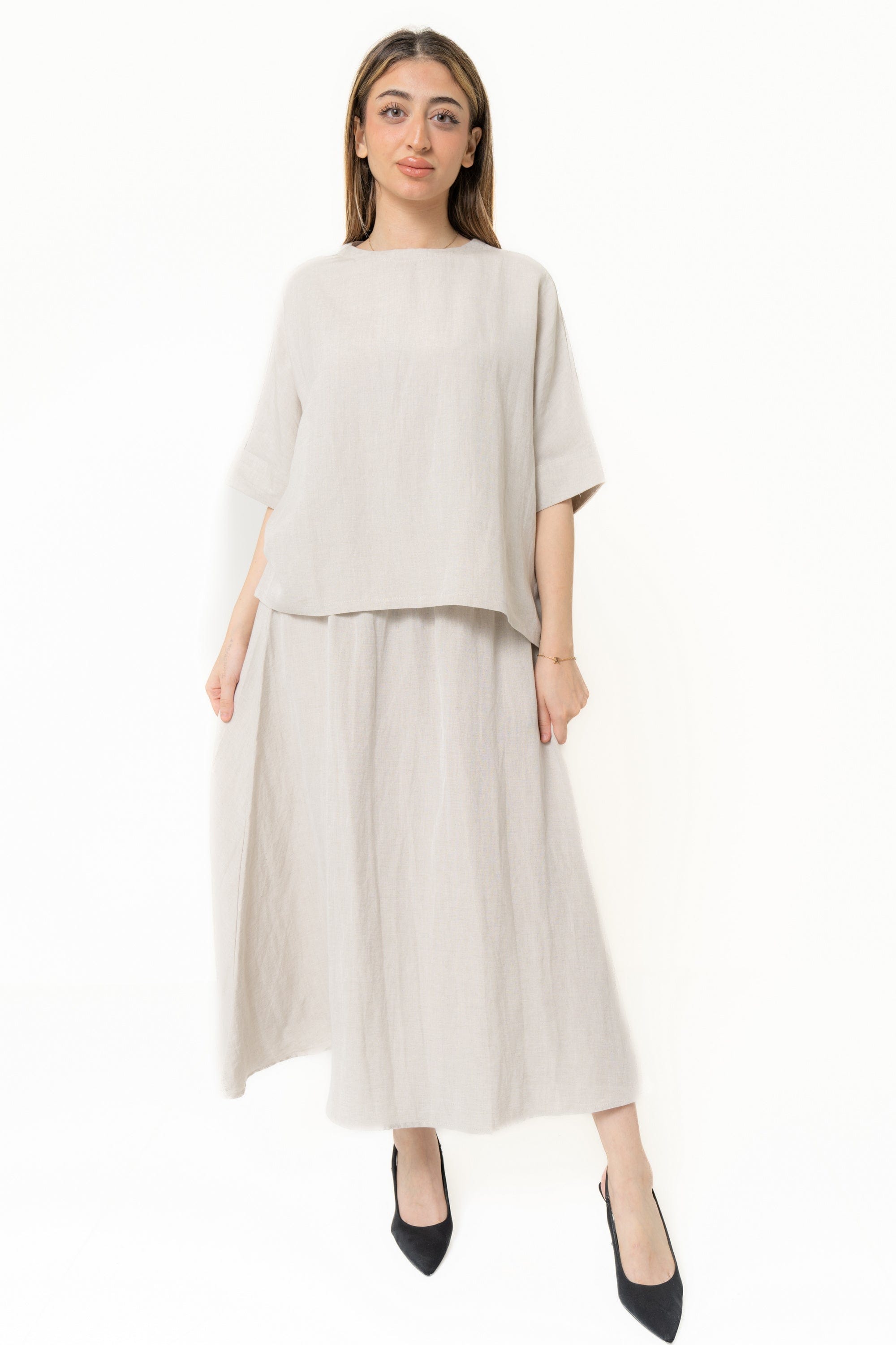 Plain Short Sleeve Blouse With Button At The Back