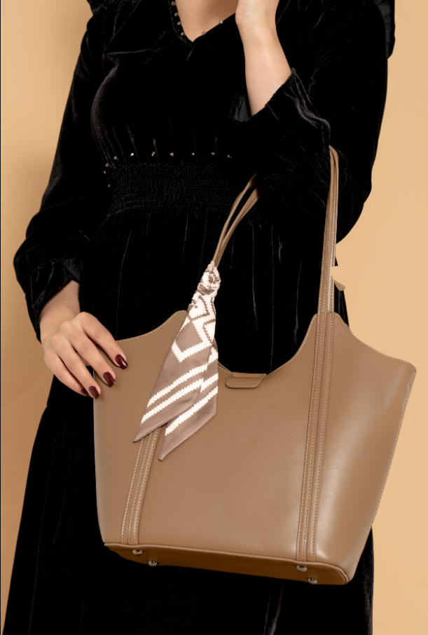 Plain Bag with Hand Tie and Long Handle