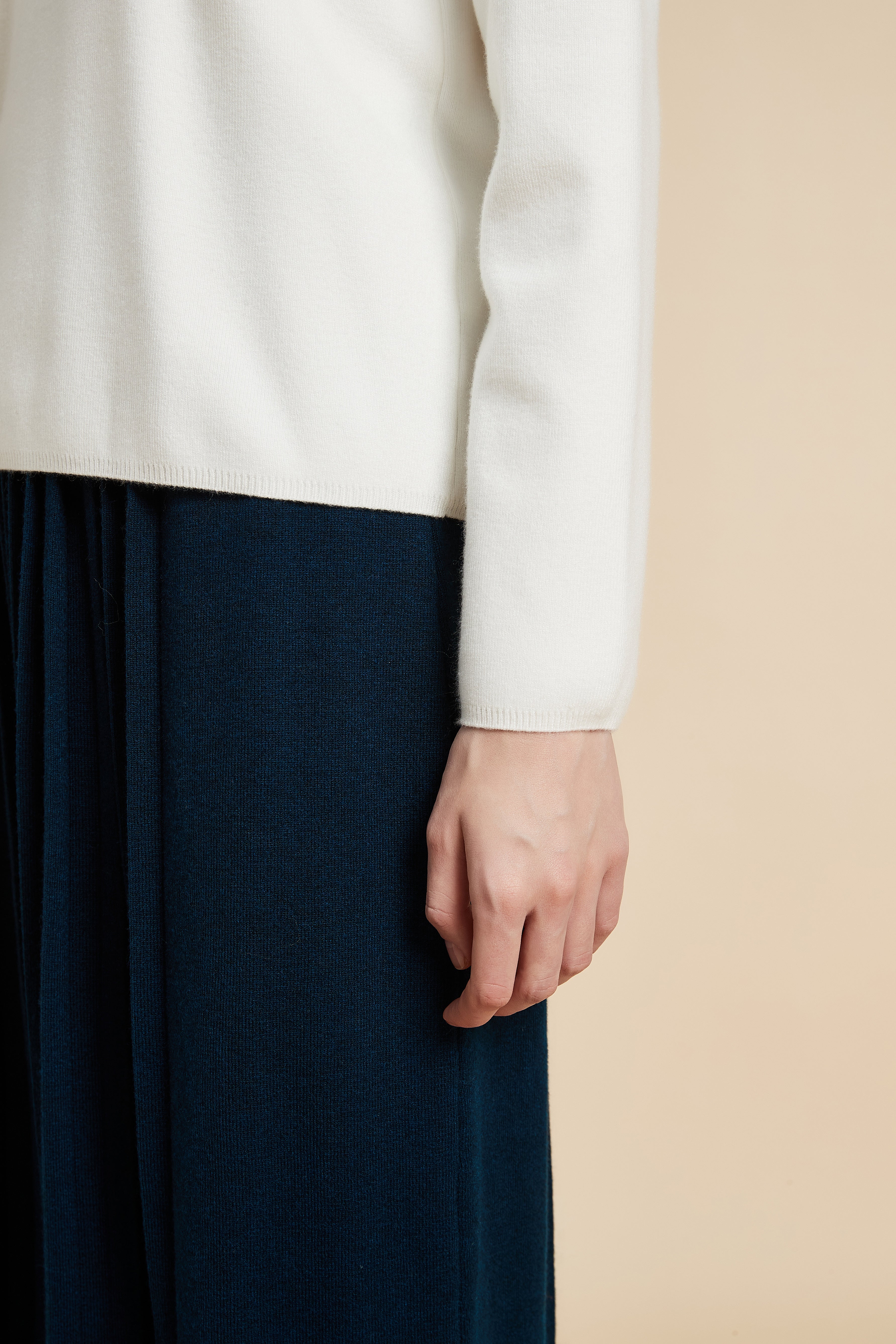 Solid Long Sleeve Turtleneck Sweater