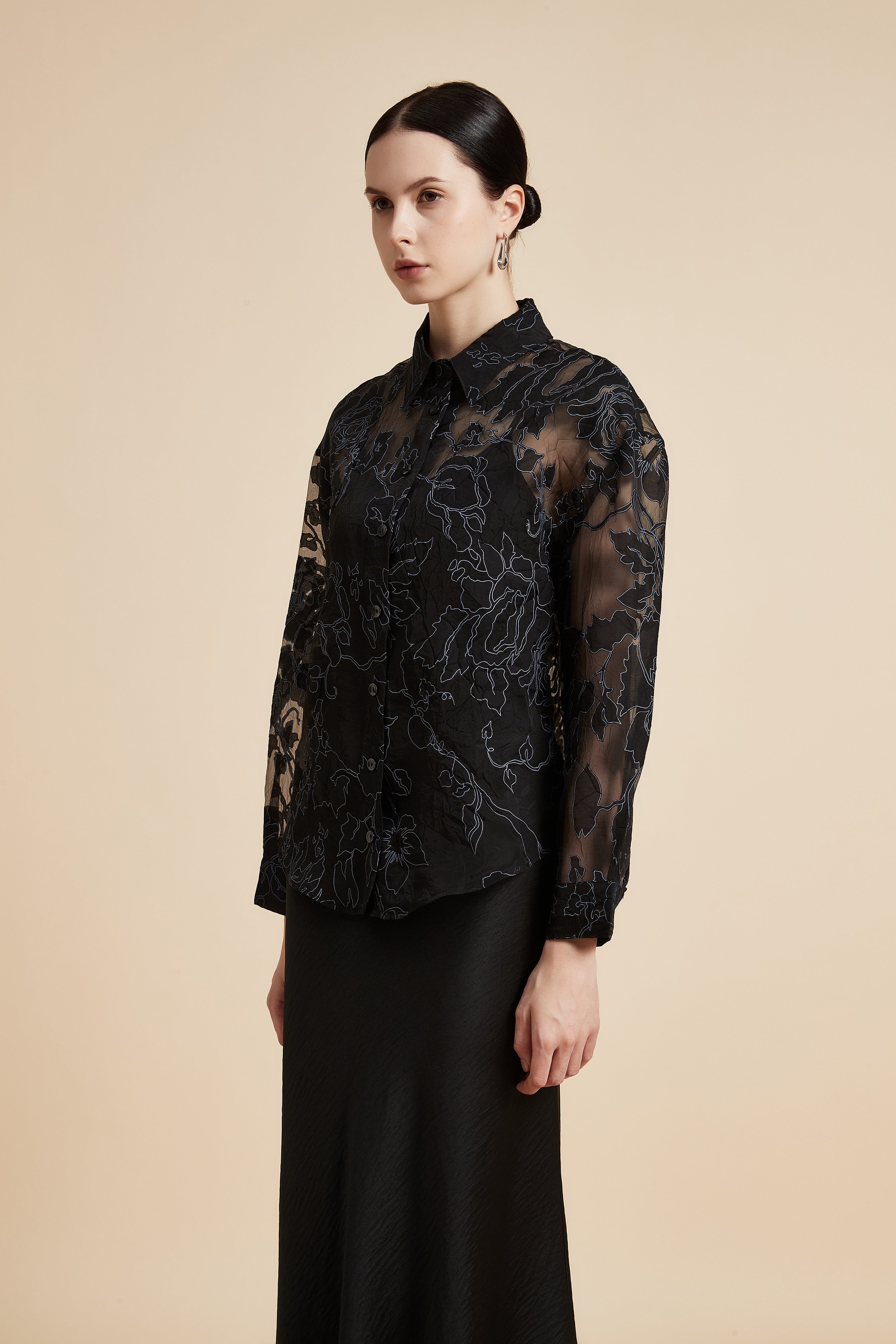 Long Sleeve Shirt with Collar