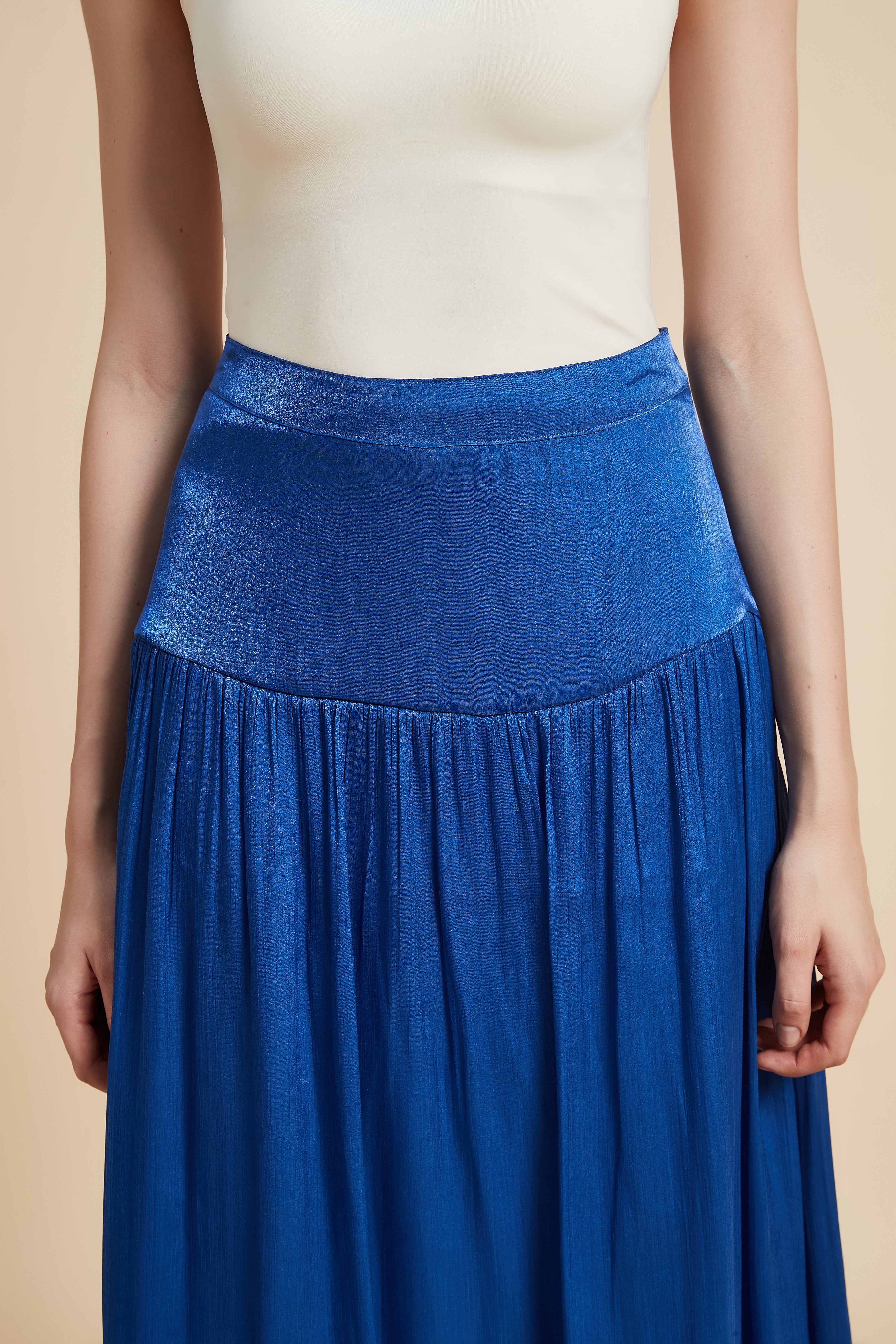 Wide Bottom Midi Skirt
