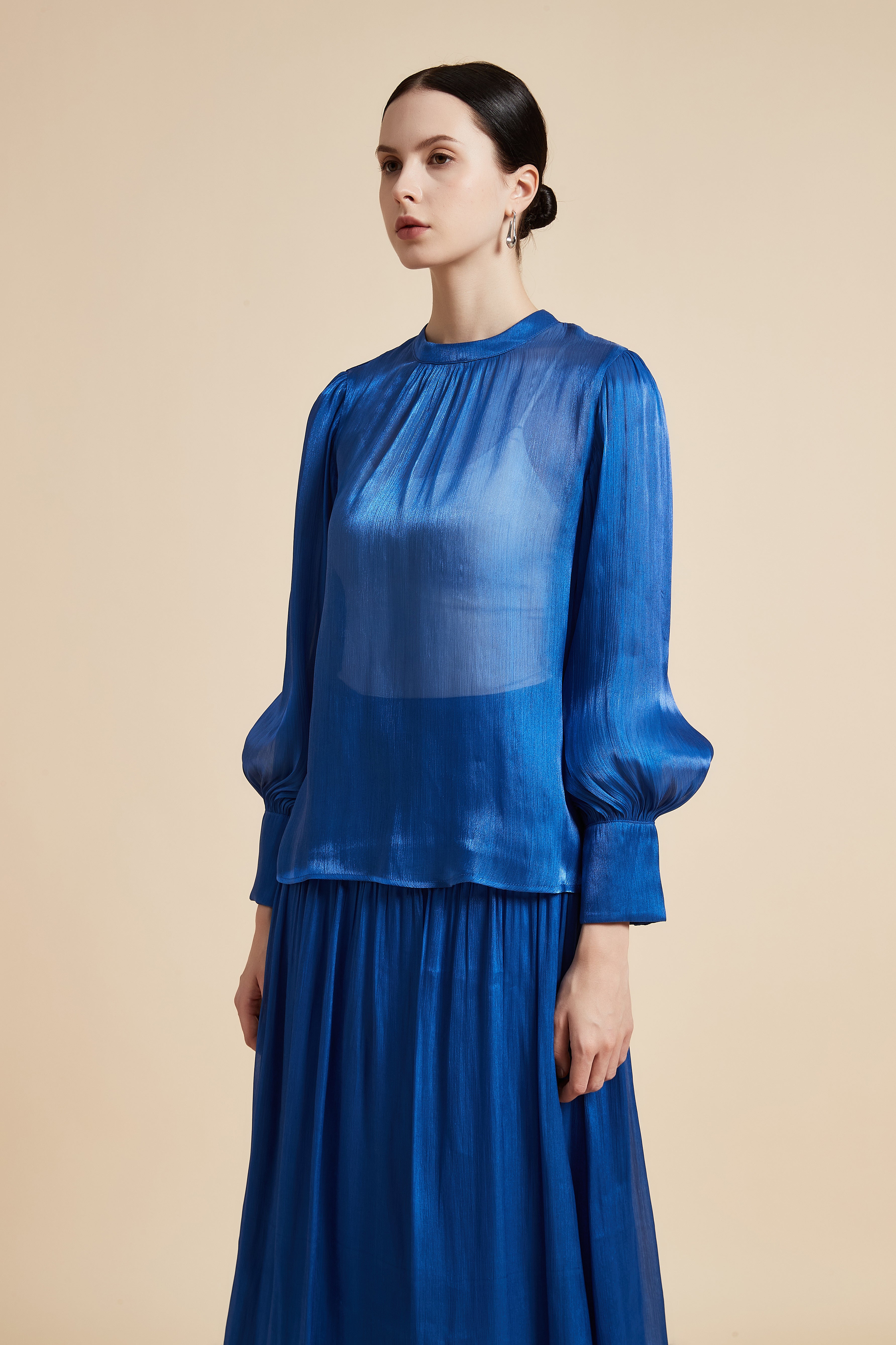 Solid Long Sleeve Top with Round Neck