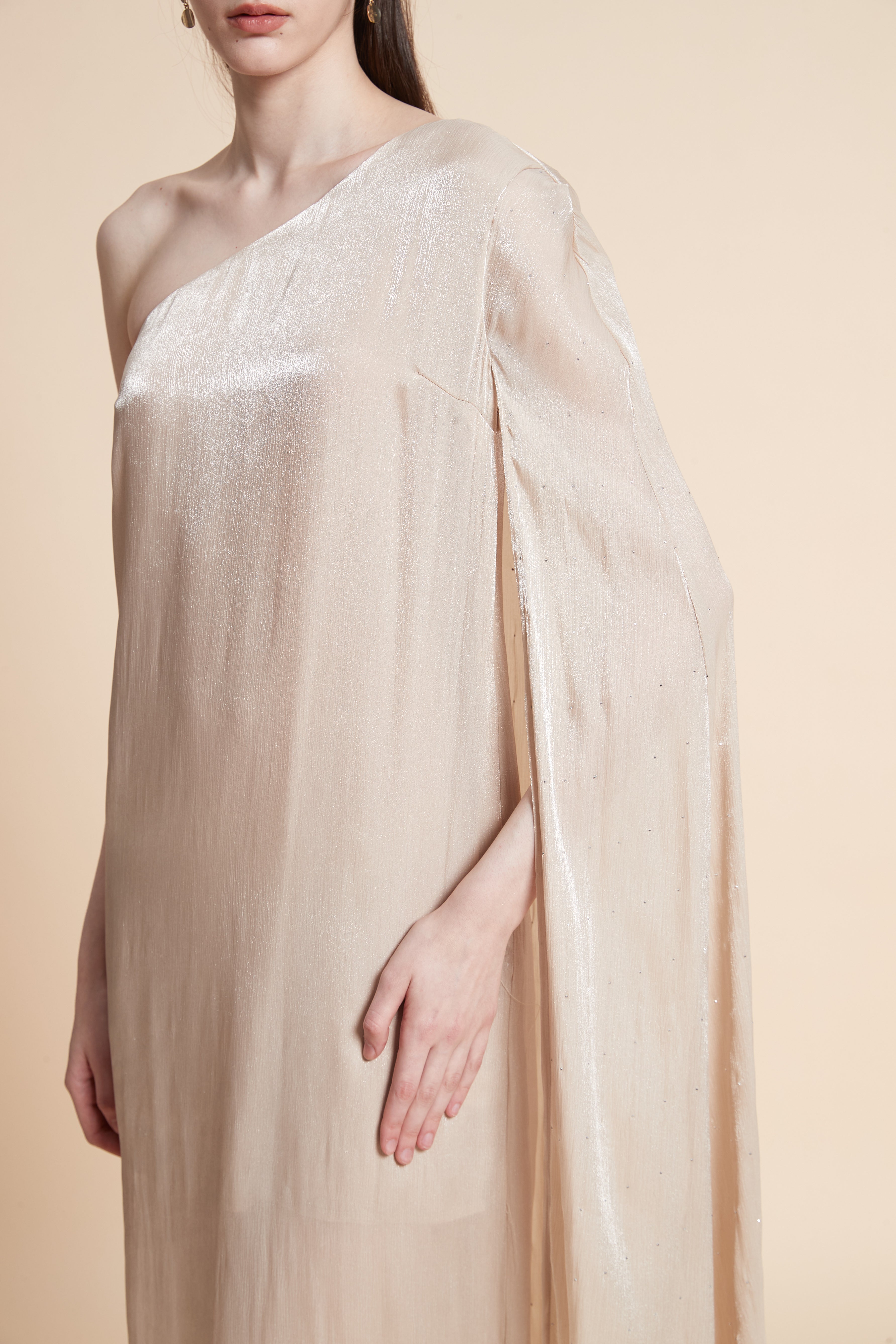 فستان ماكسي سادة بدون أكمام