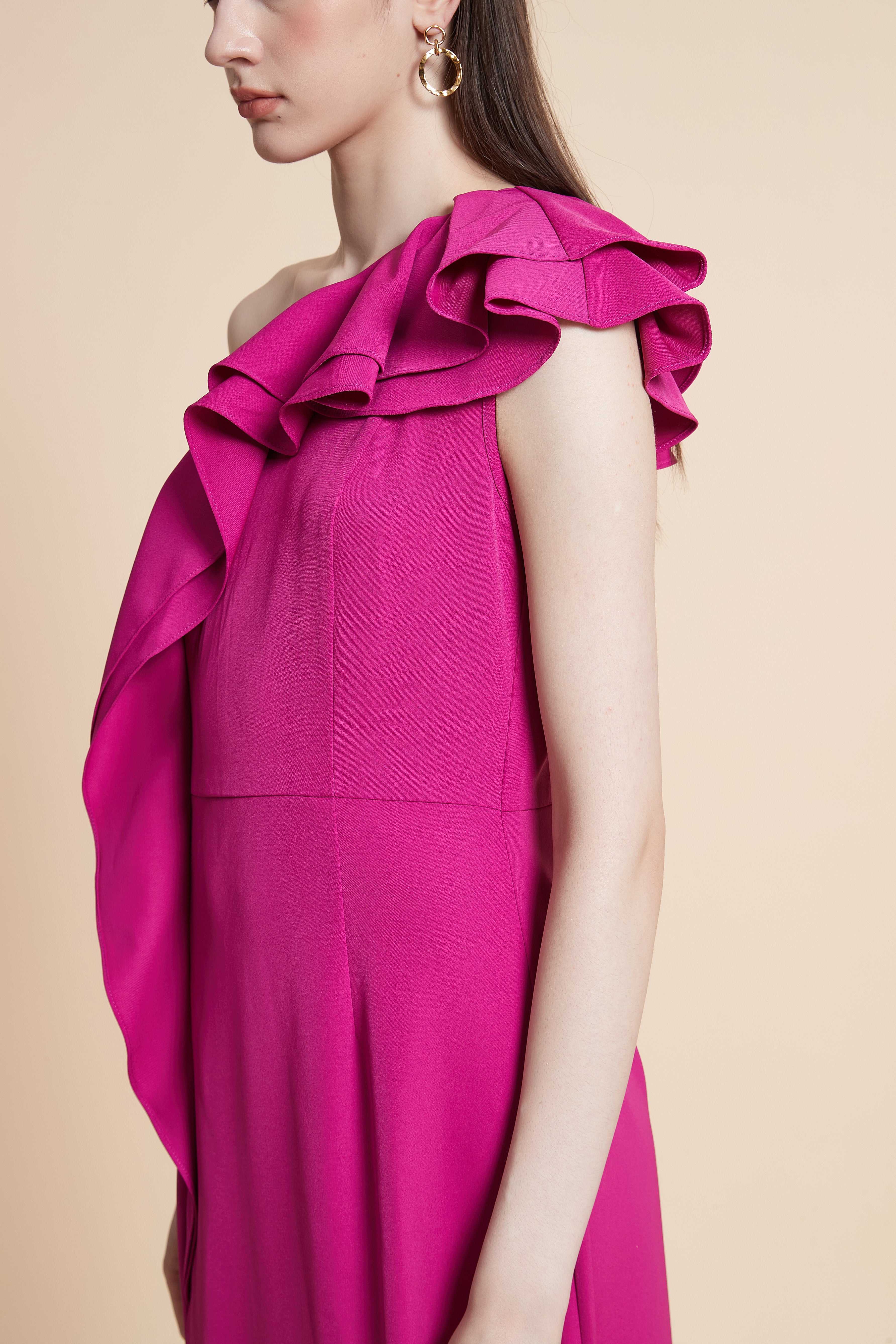 فستان ماكسي كتف مكشوف بكشكشة