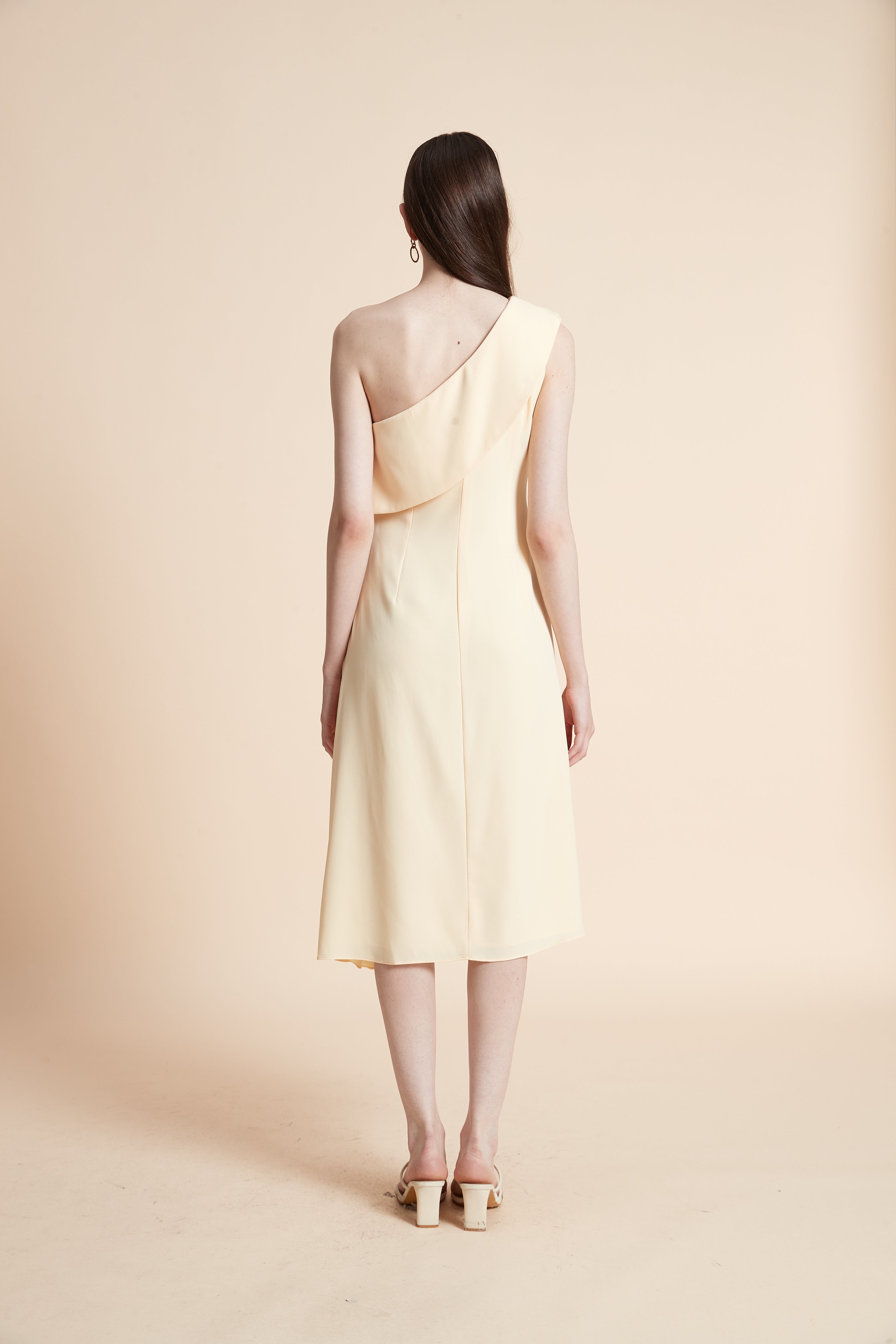 Off-Shoulder Sleeveless Midi Dress