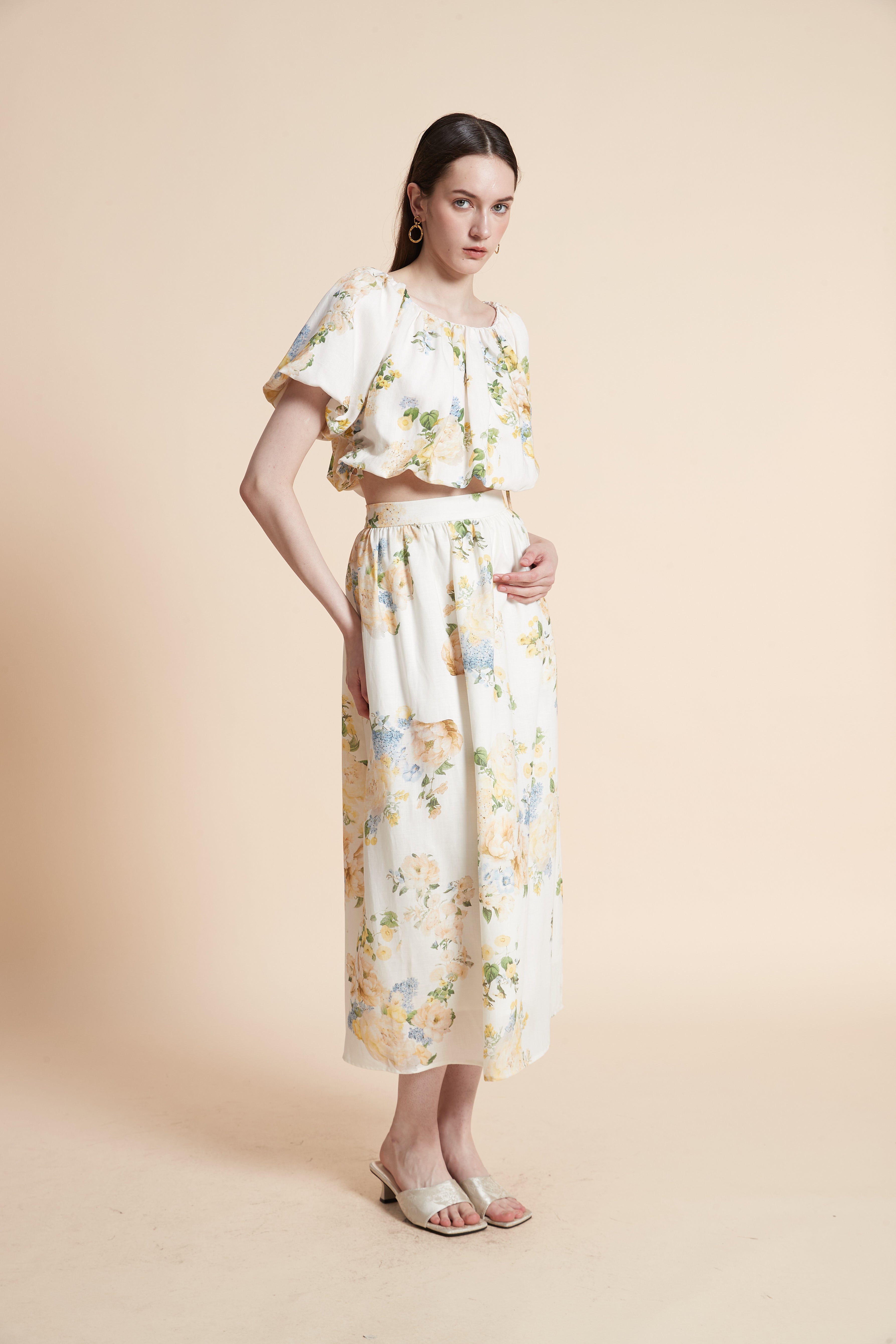 Short Printed Crop Top with Short Sleeves