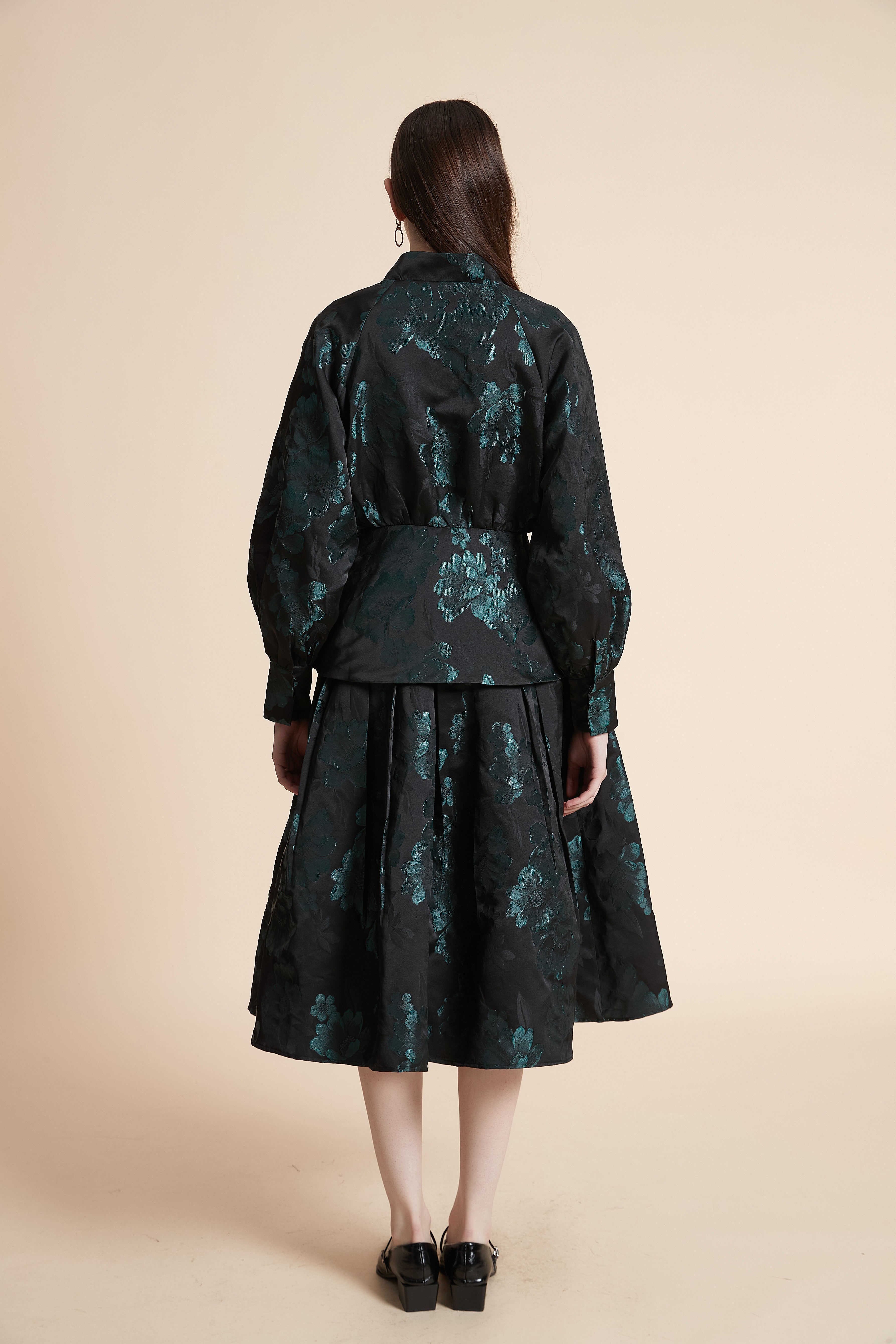 Long Sleeve Ruched Printed Jacket