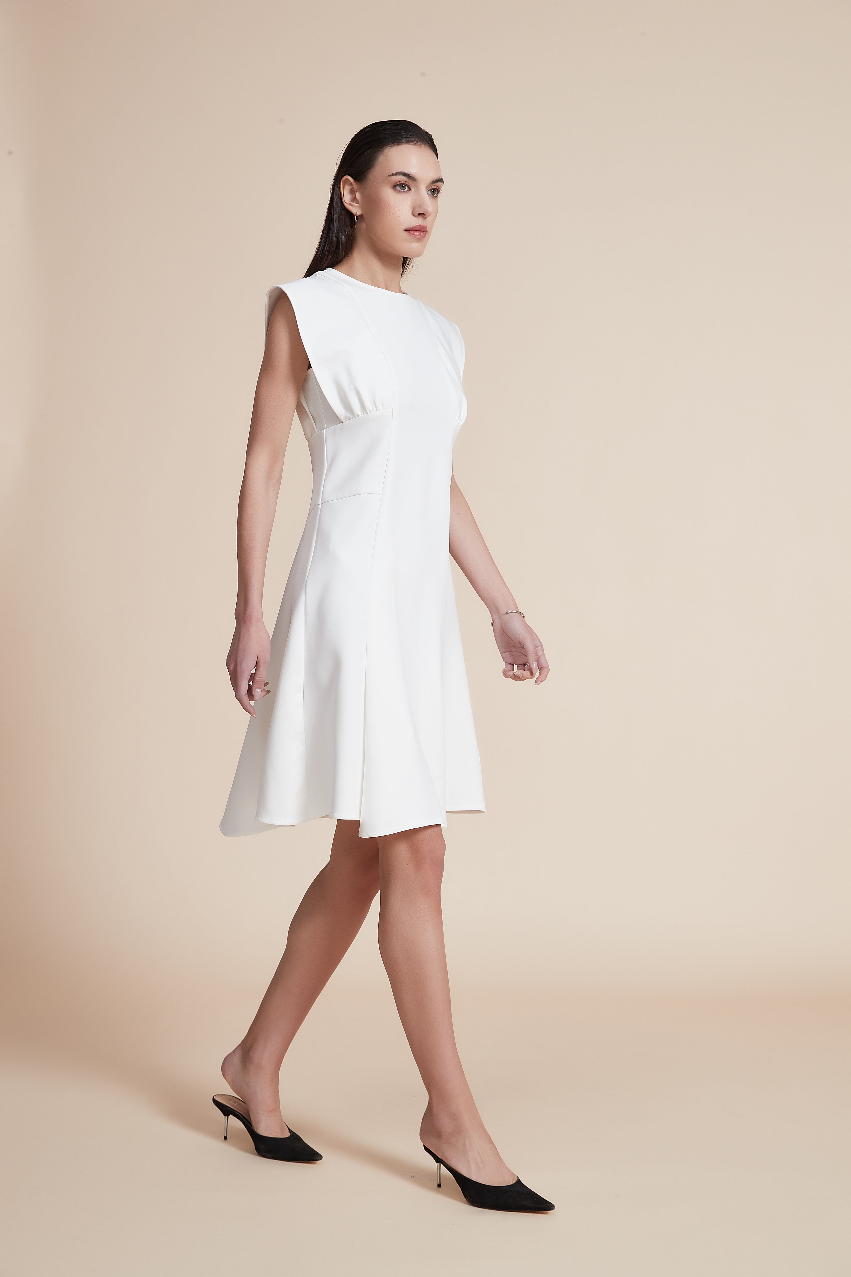 Sleeveless Plain Short Dress