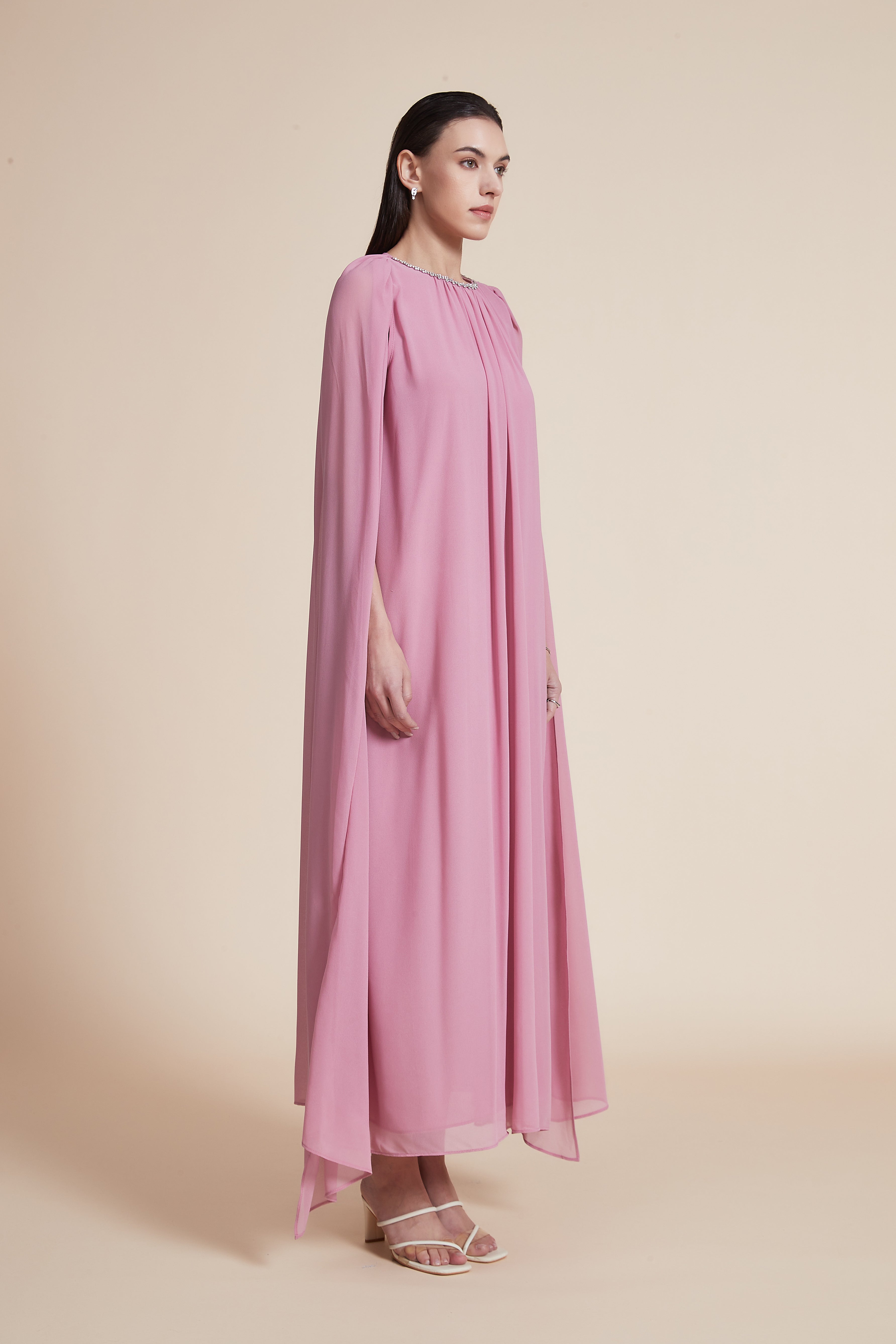 Loose Long Ruffled Dress with Neck Embroidery
