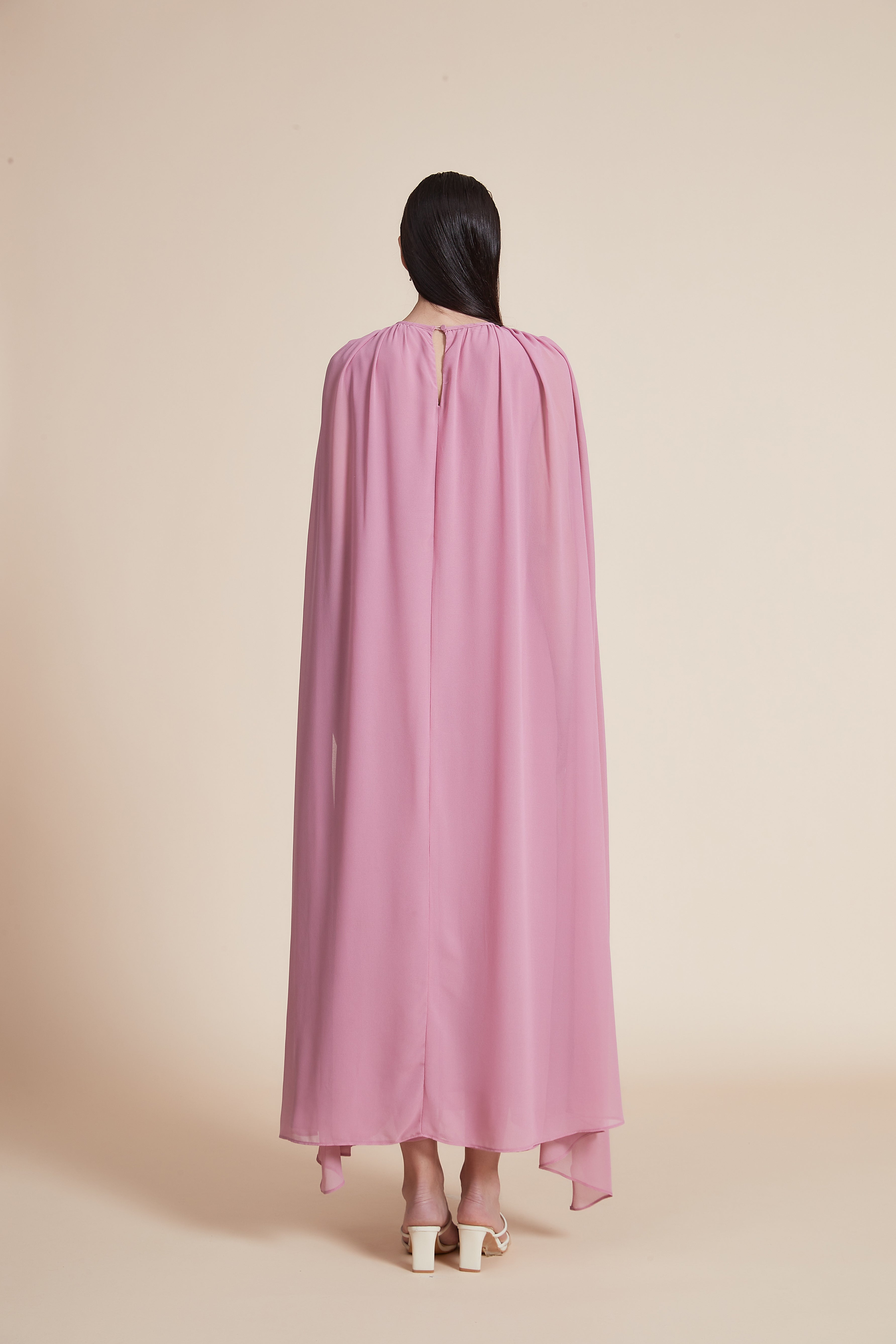 Loose Long Ruffled Dress with Neck Embroidery