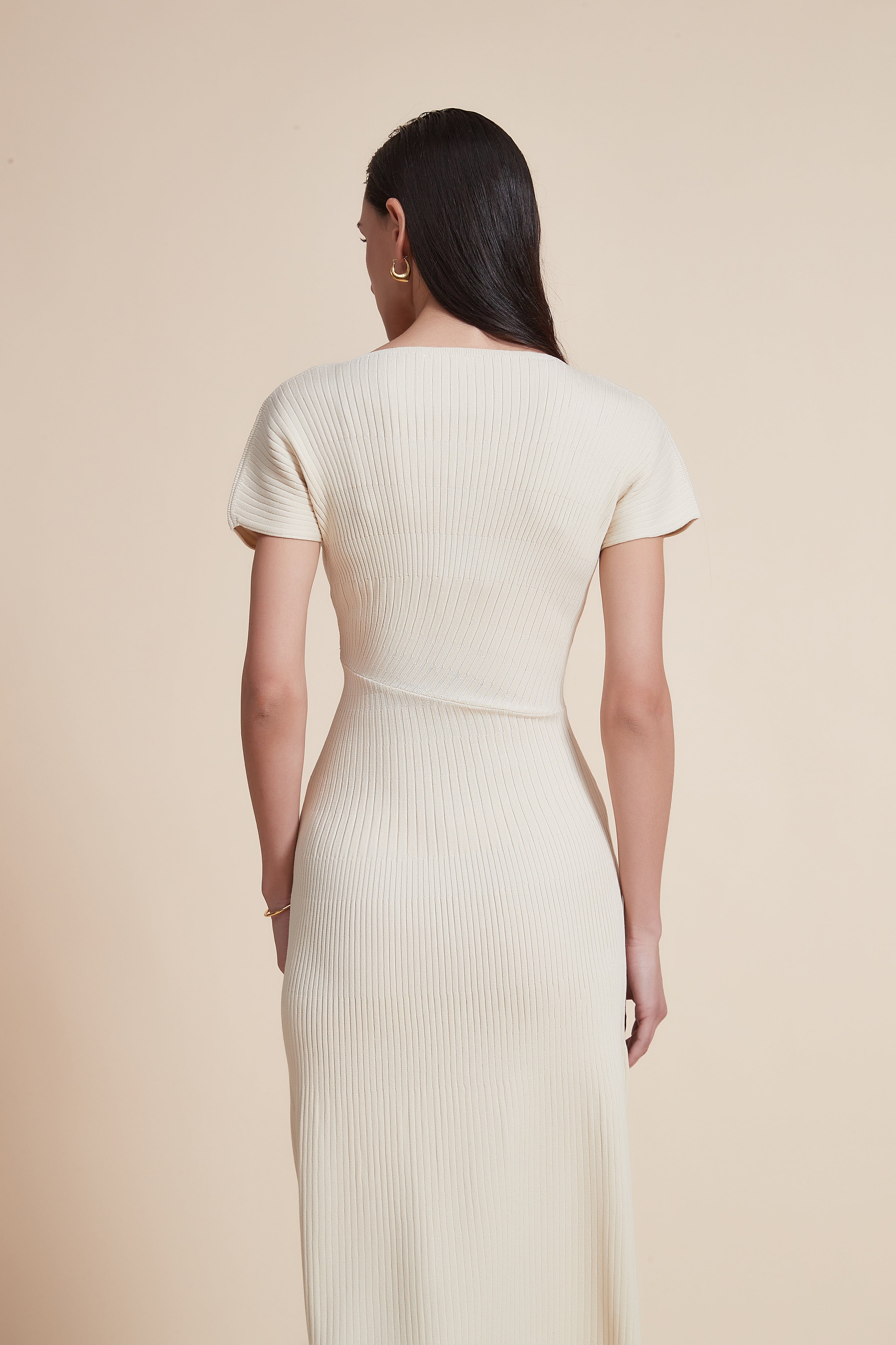 Plain Midi Dress with Short Sleeves and Boat Neck