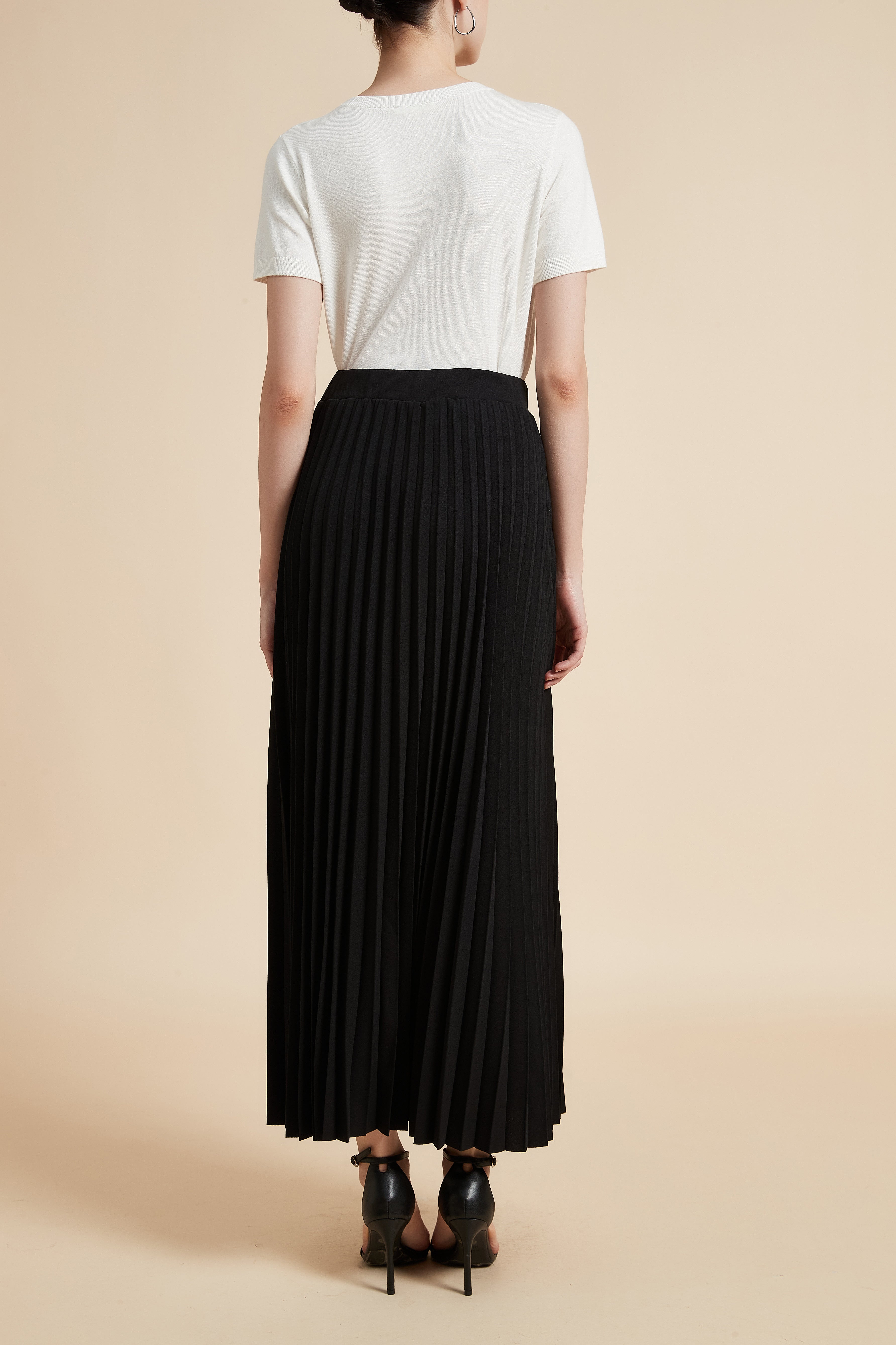 Solid Long Pleated Skirt