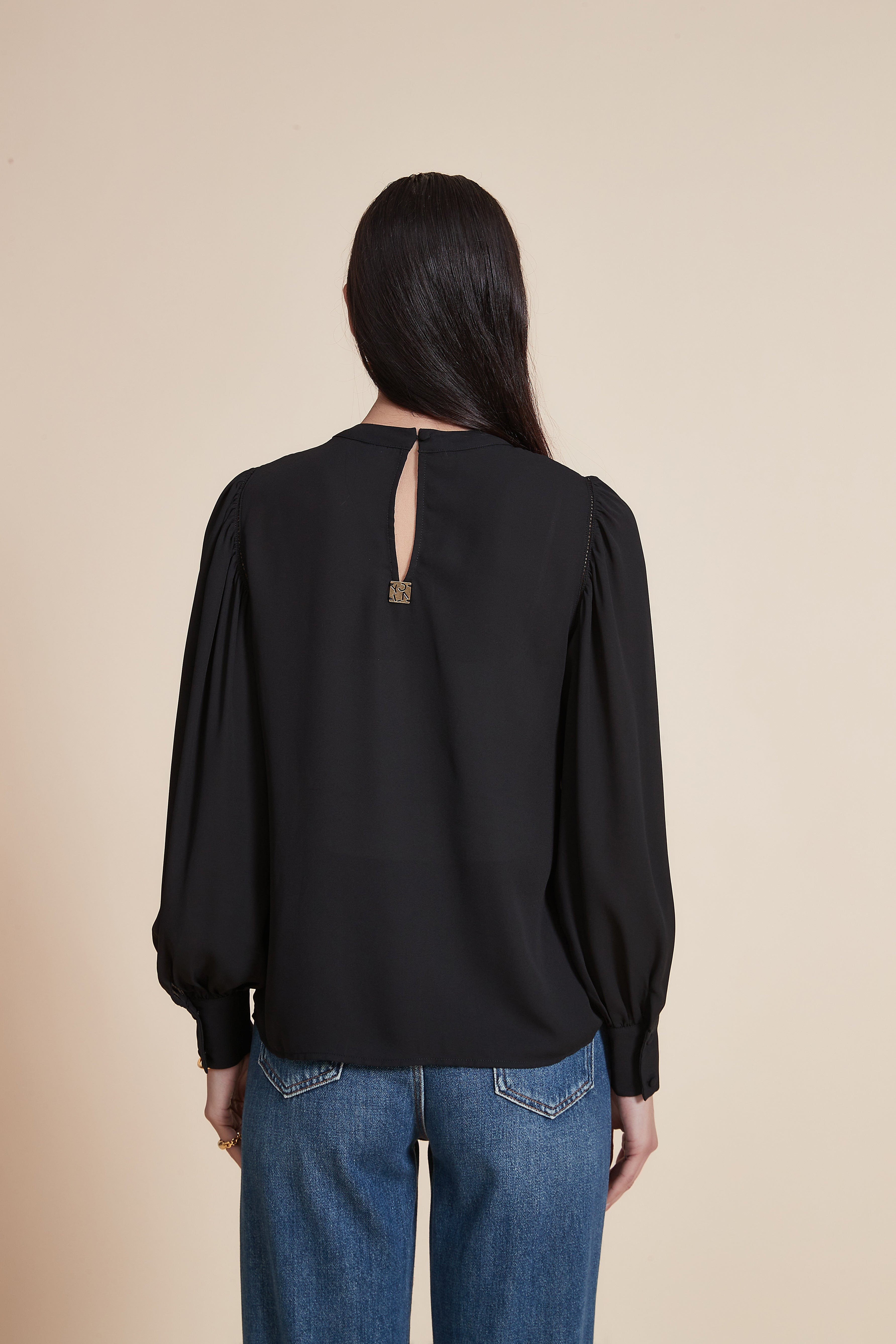 Long Sleeve Loose Crop Top