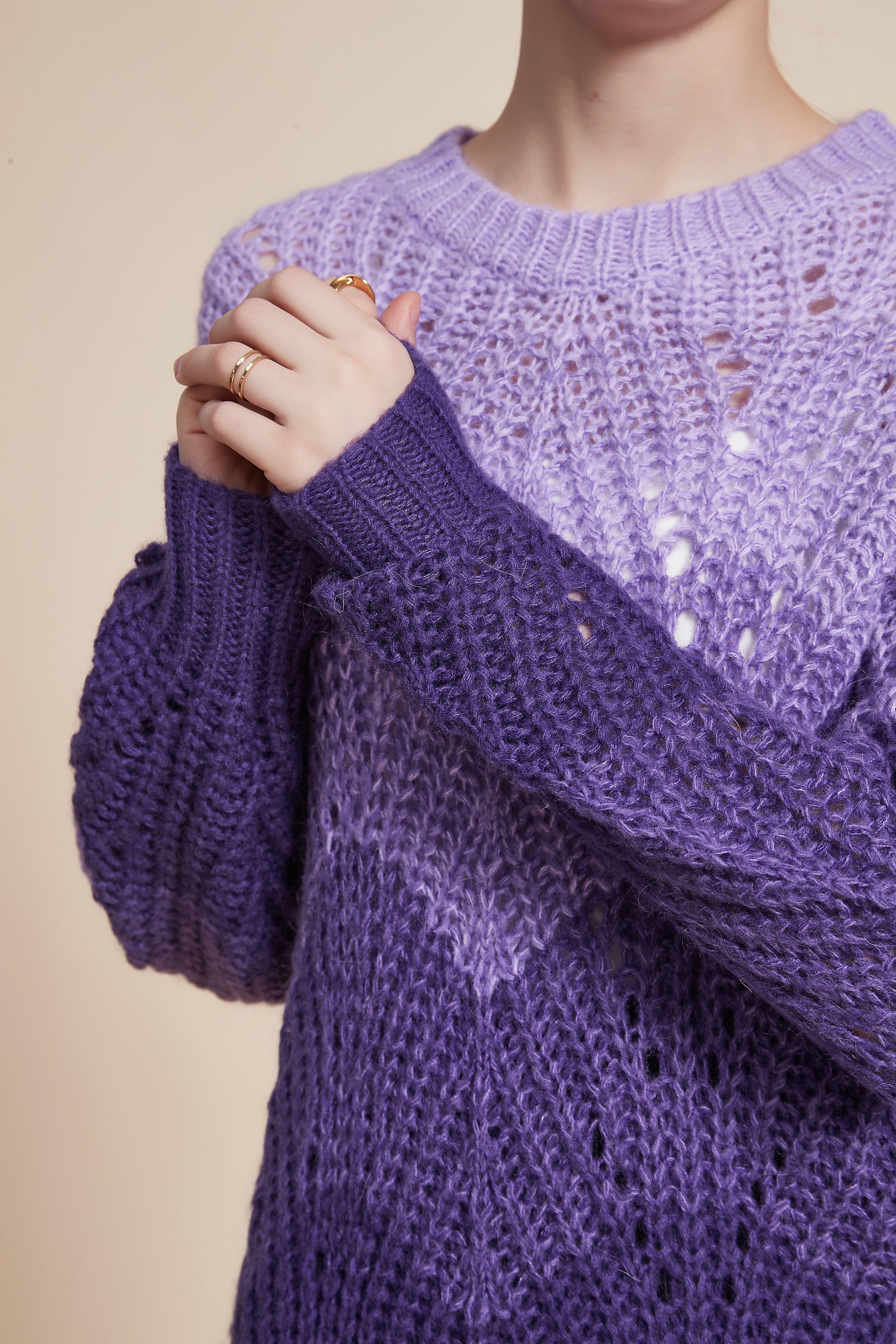 Cozy Ribbed Long Sleeve Top with Round Neck