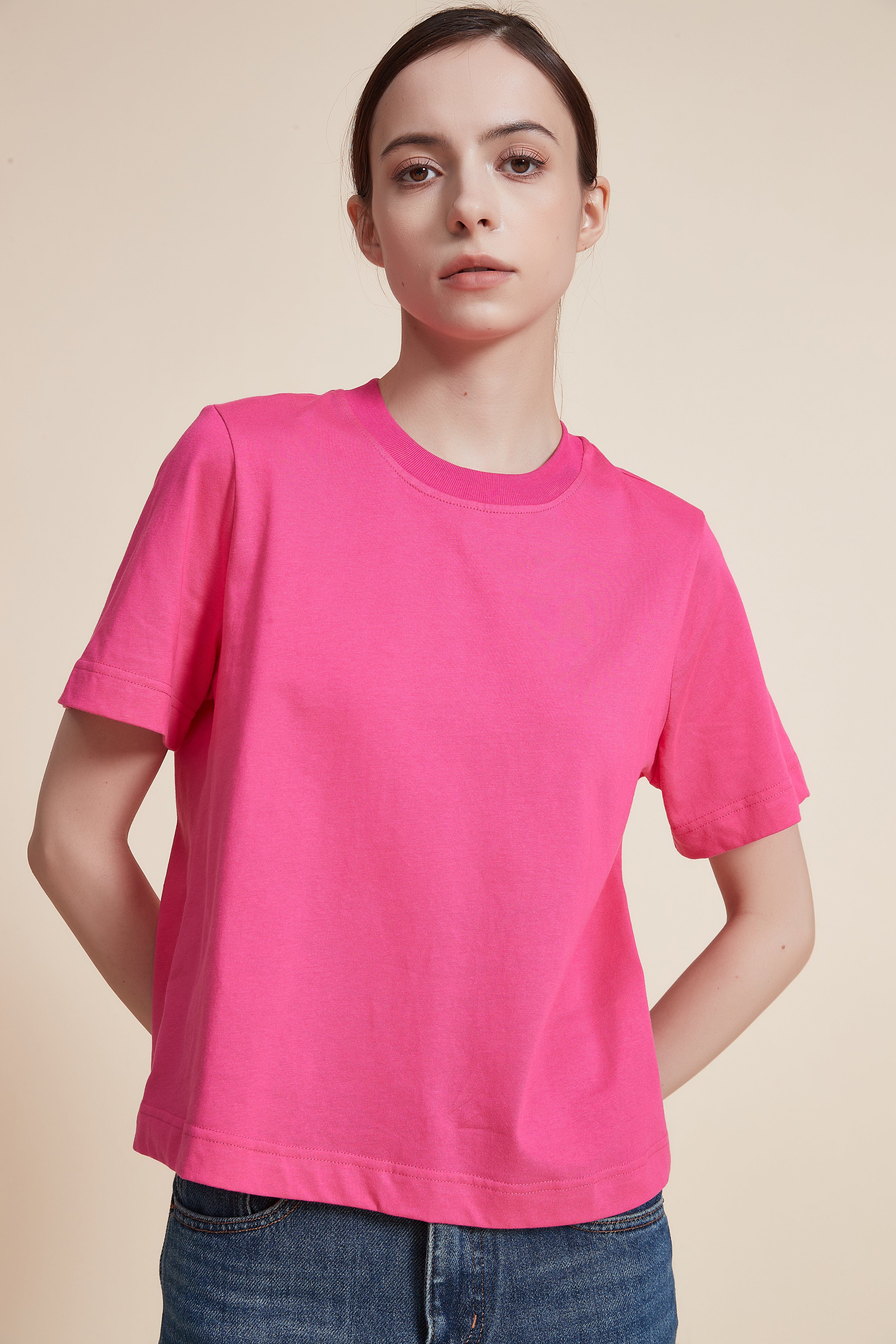 Short Sleeve Plain Top with Round Neck