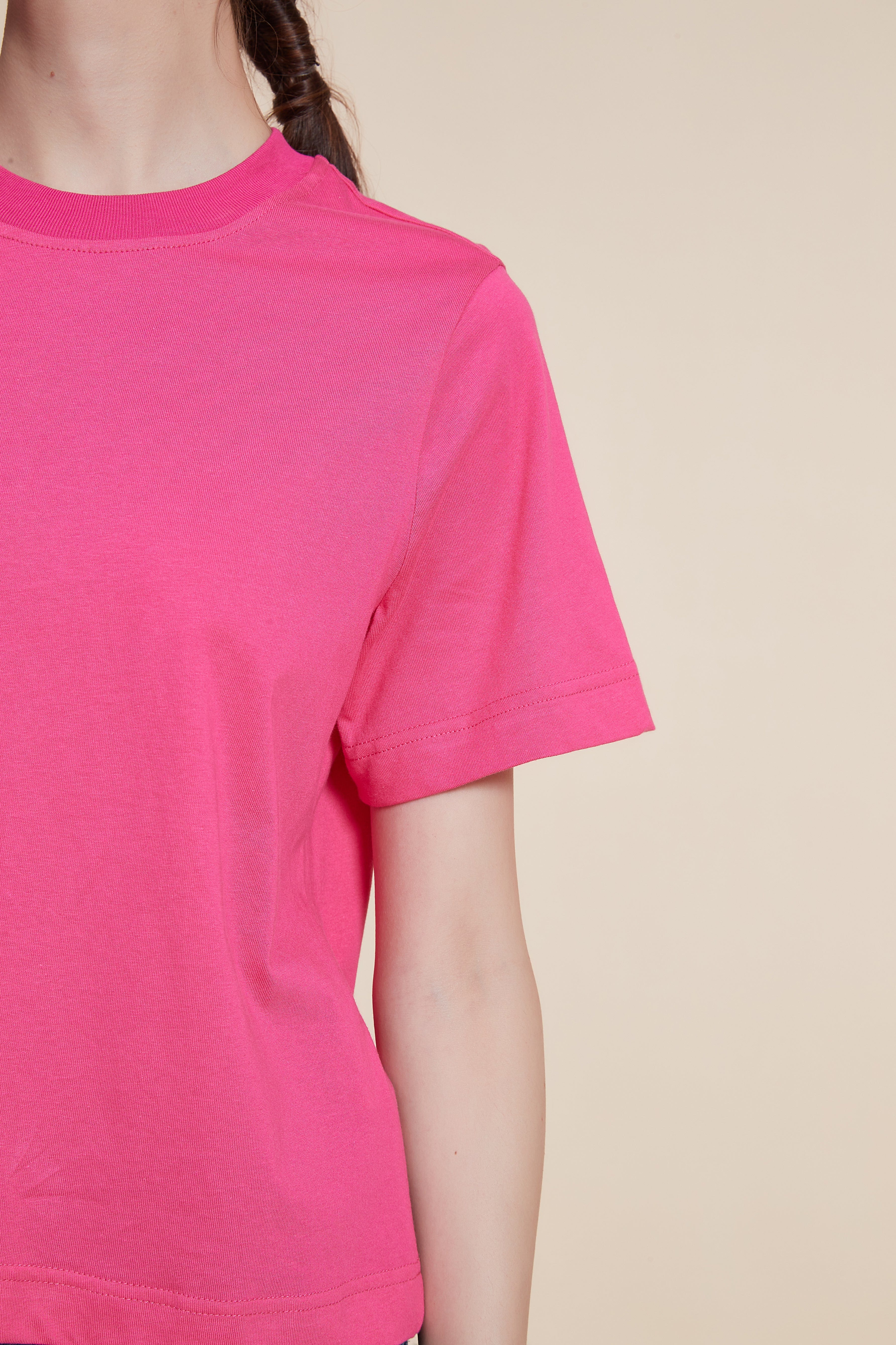 Short Sleeve Plain Top with Round Neck