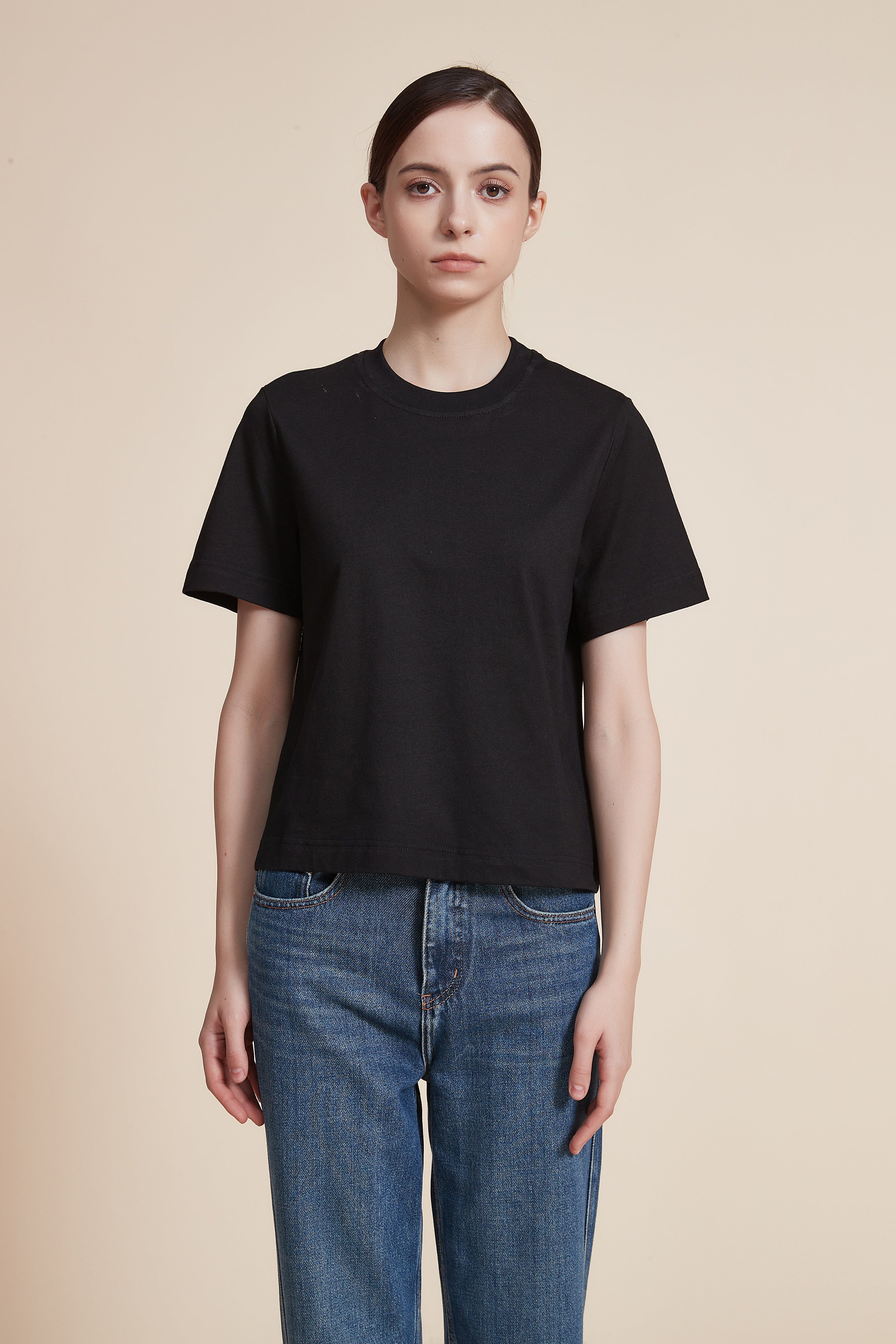 Short Sleeve Plain Top with Round Neck