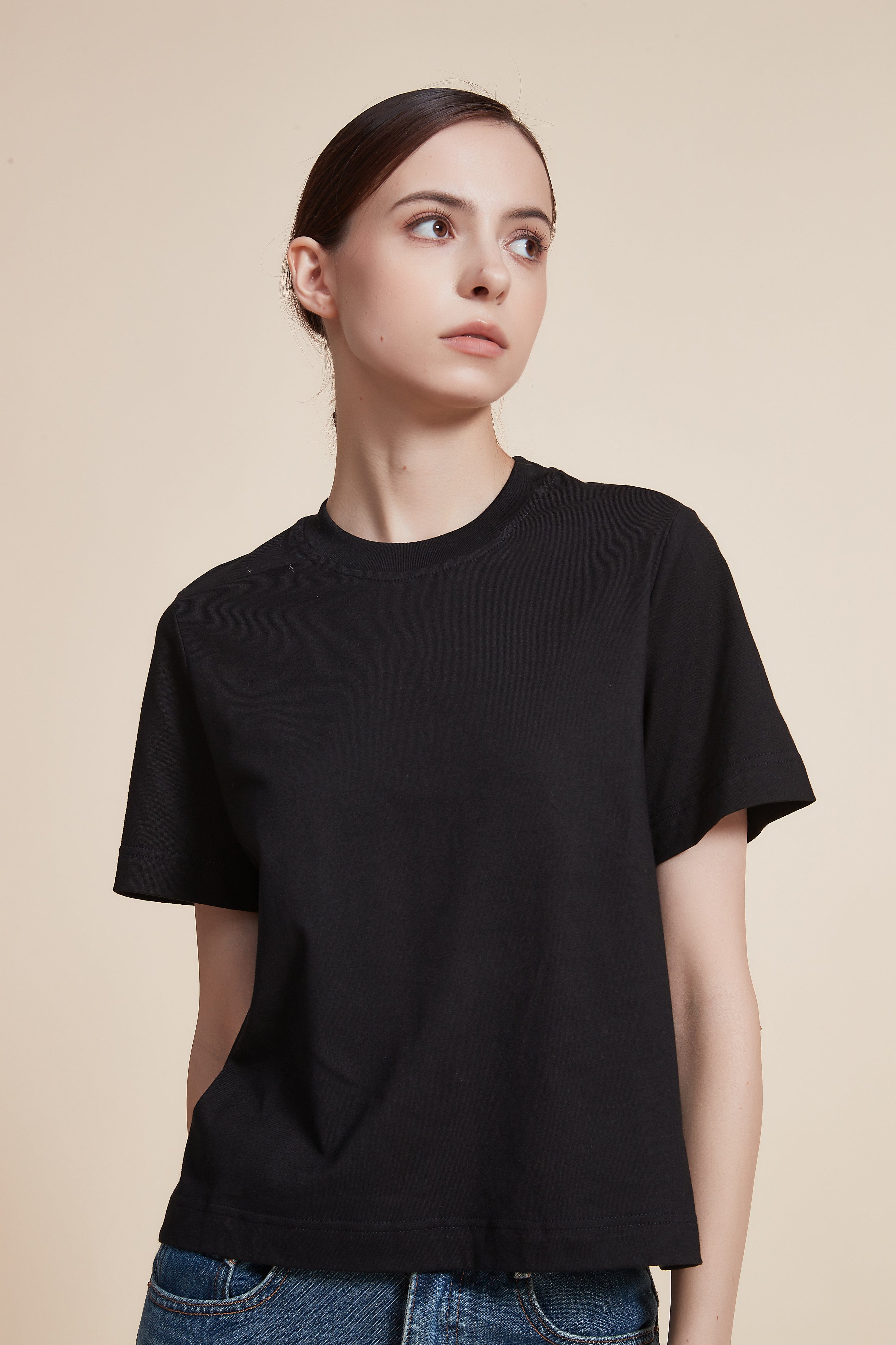Short Sleeve Plain Top with Round Neck