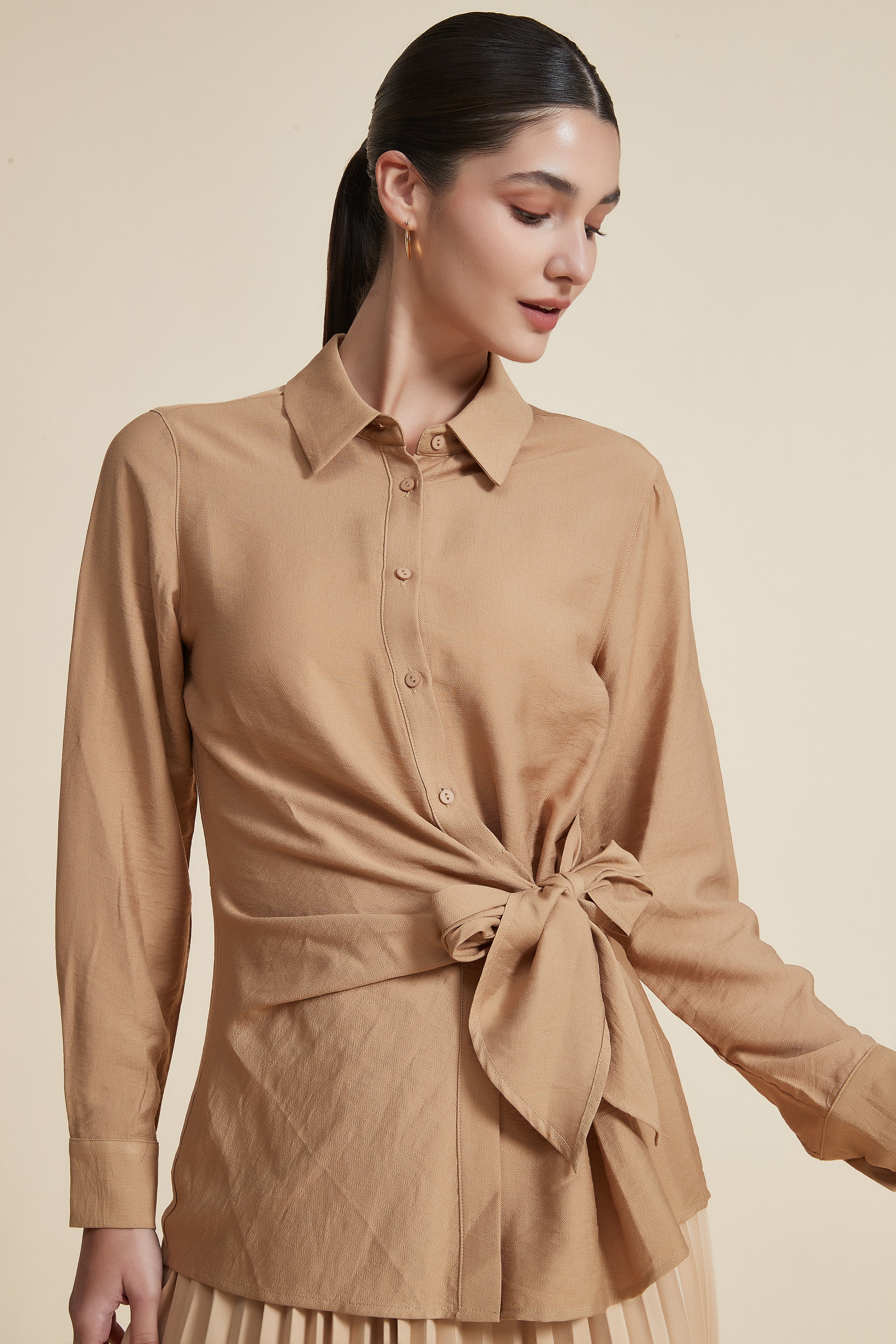 Long Sleeve Blouse with Button Collar and Bow at the Waist