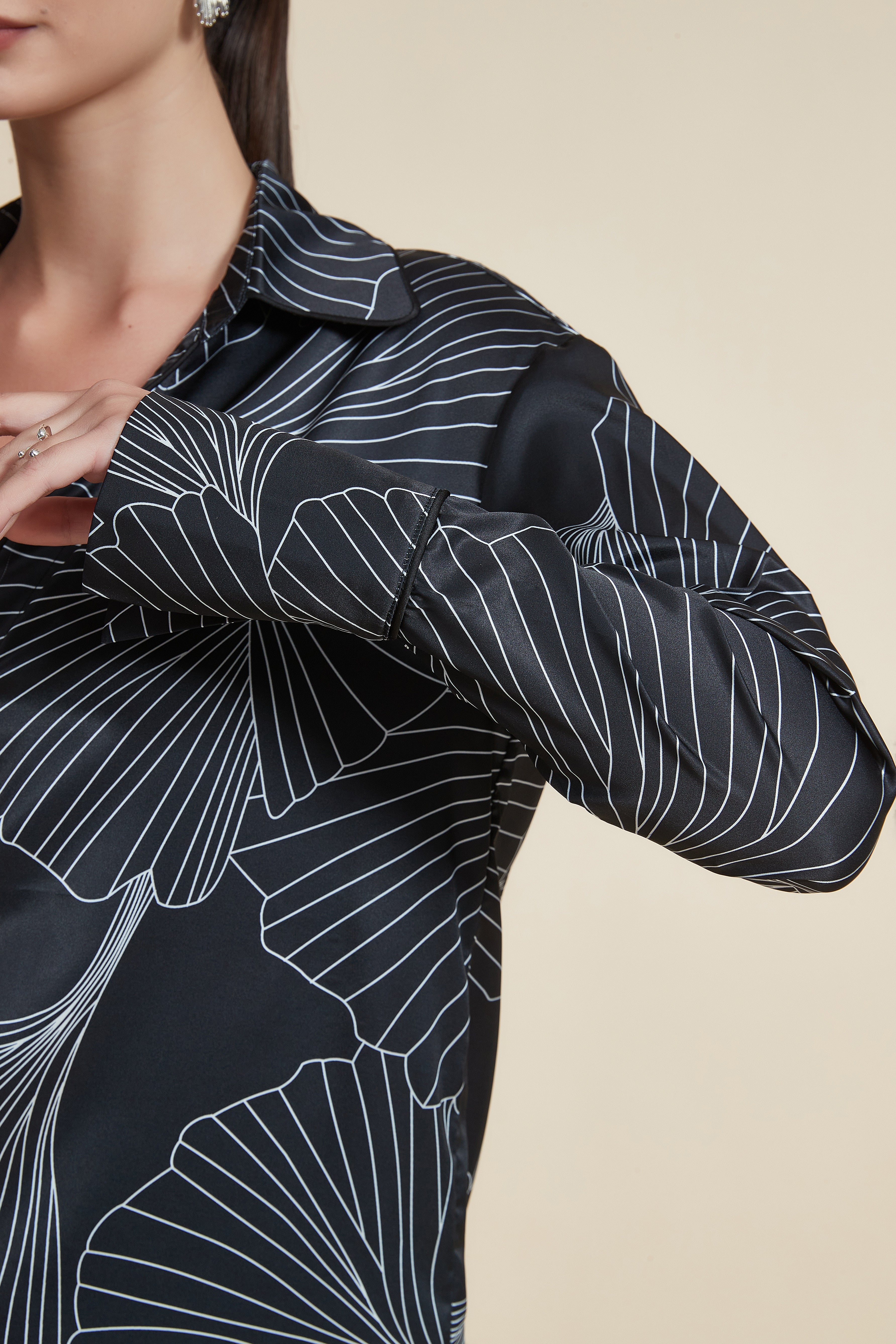 Printed long-sleeve blouse