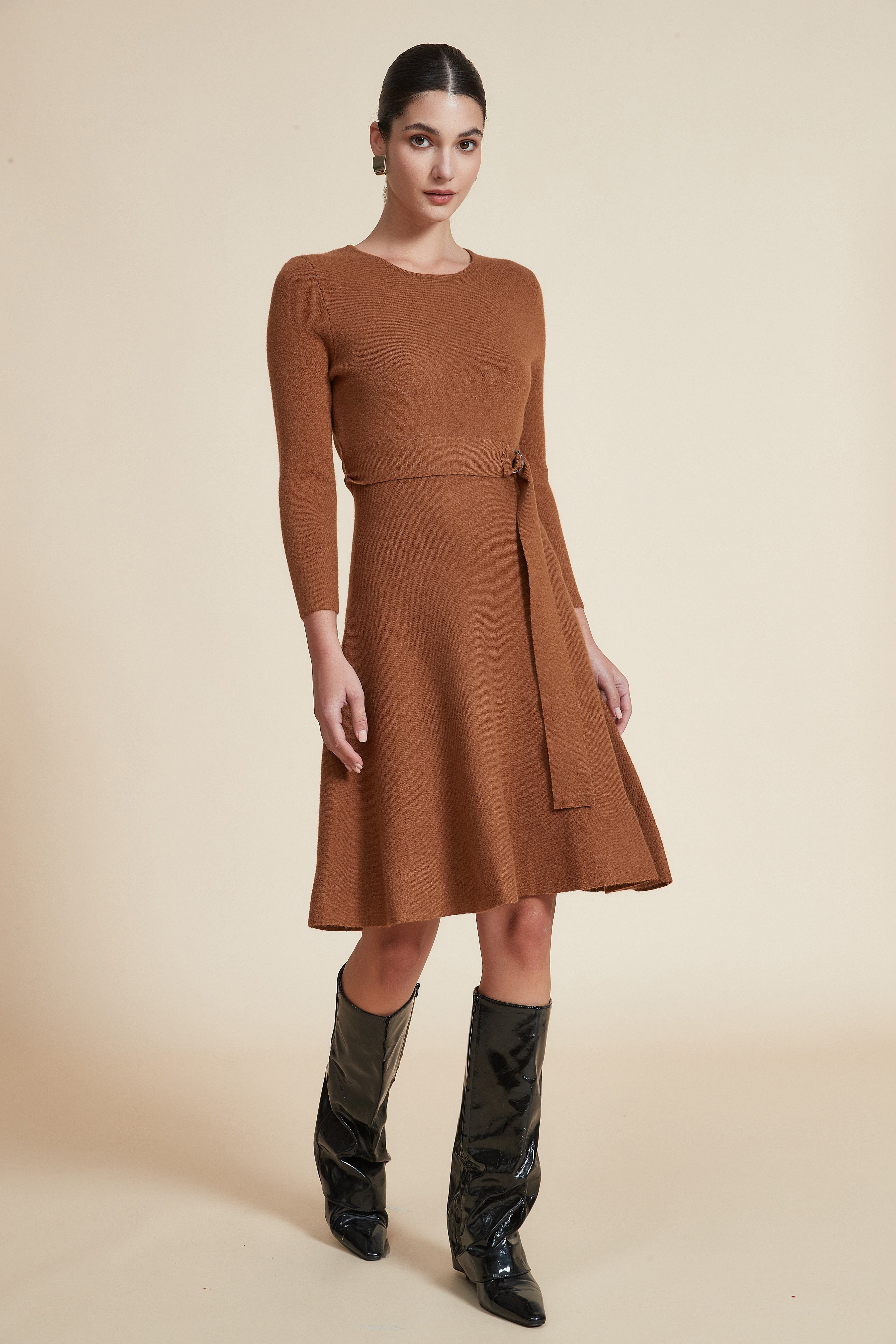 Knee-Length Solid Winter Dress with Long Sleeves