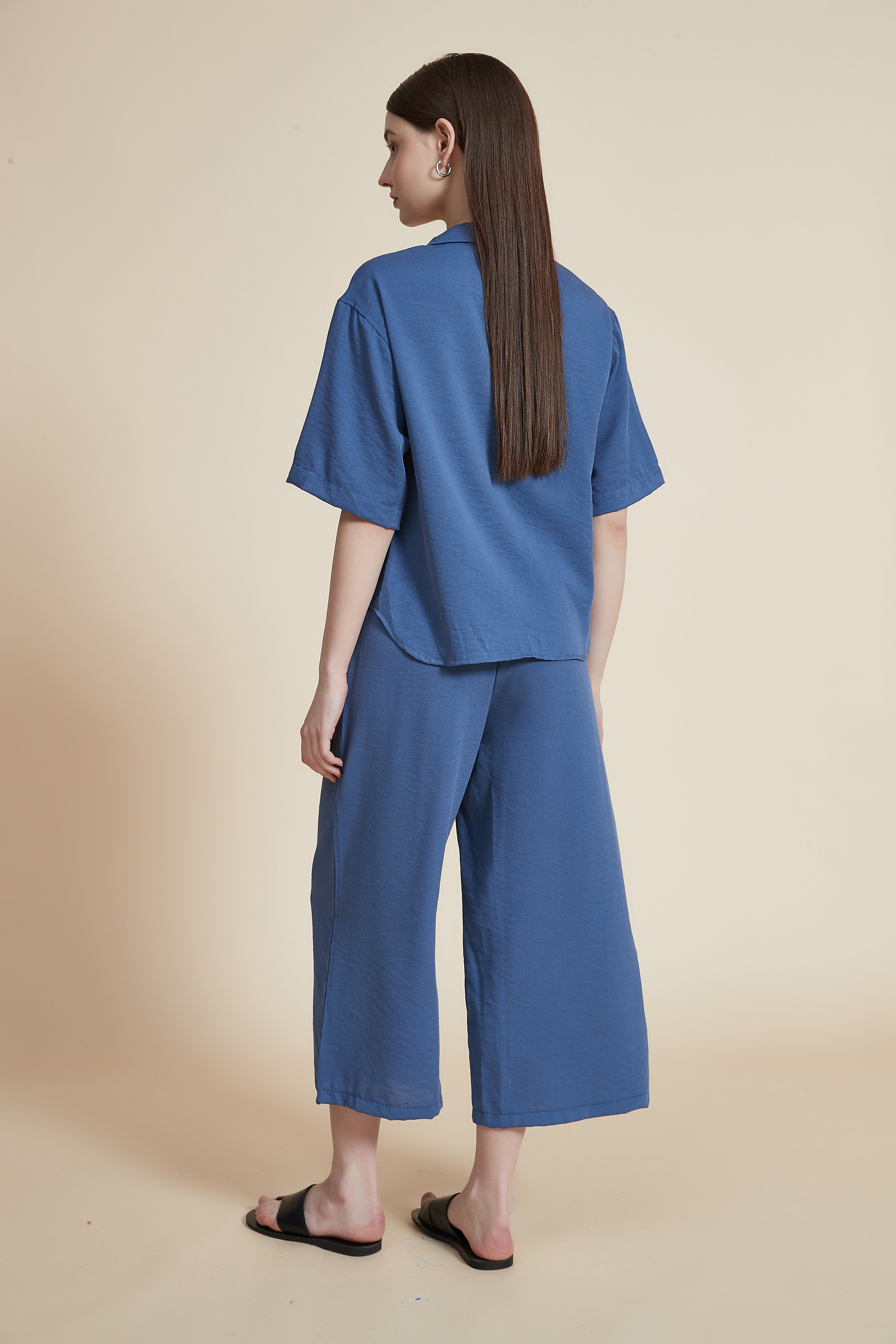 Women's Solid Short Sleeve Blouse with Shirt Collar