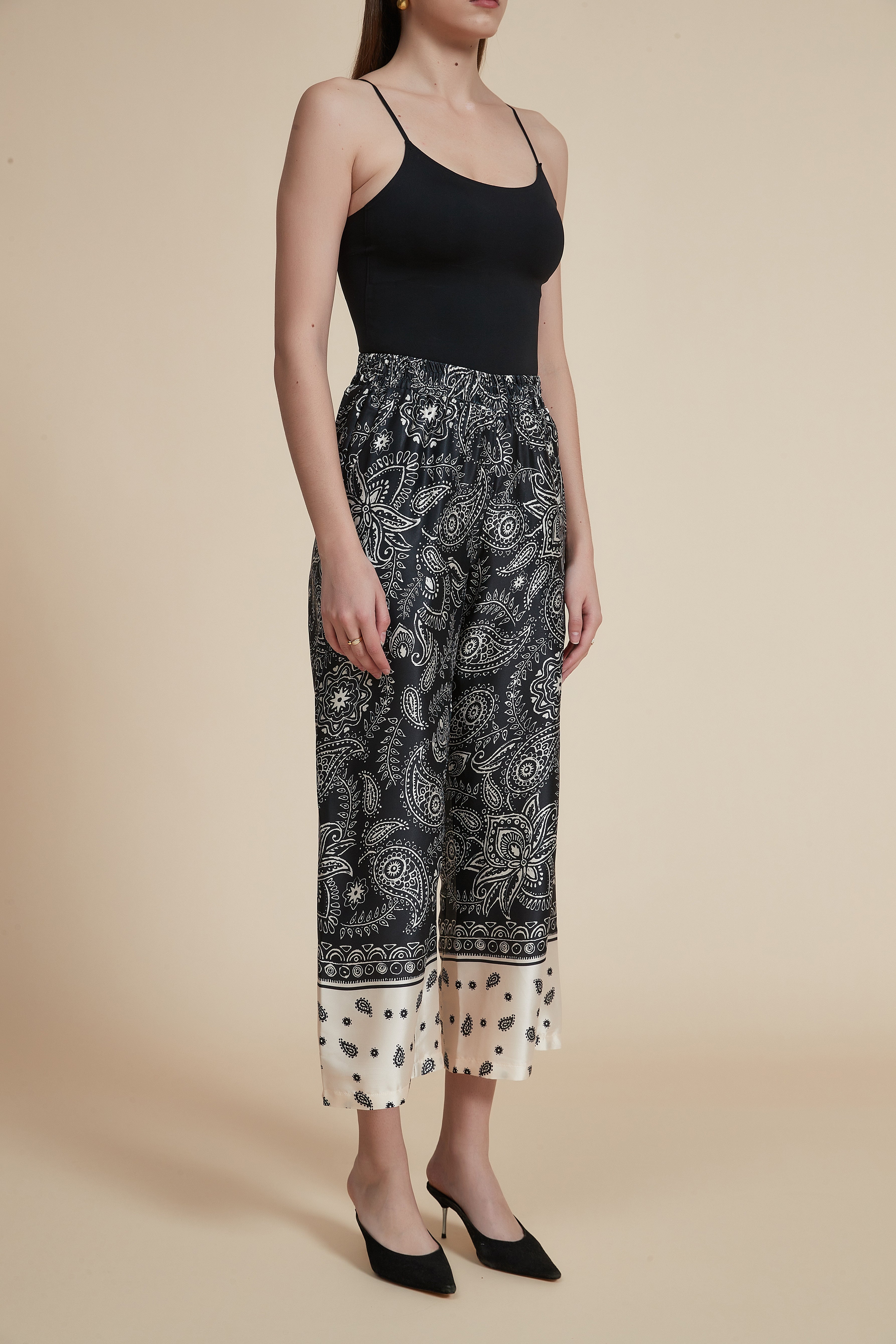 Floral Wide-Leg Midi Pants