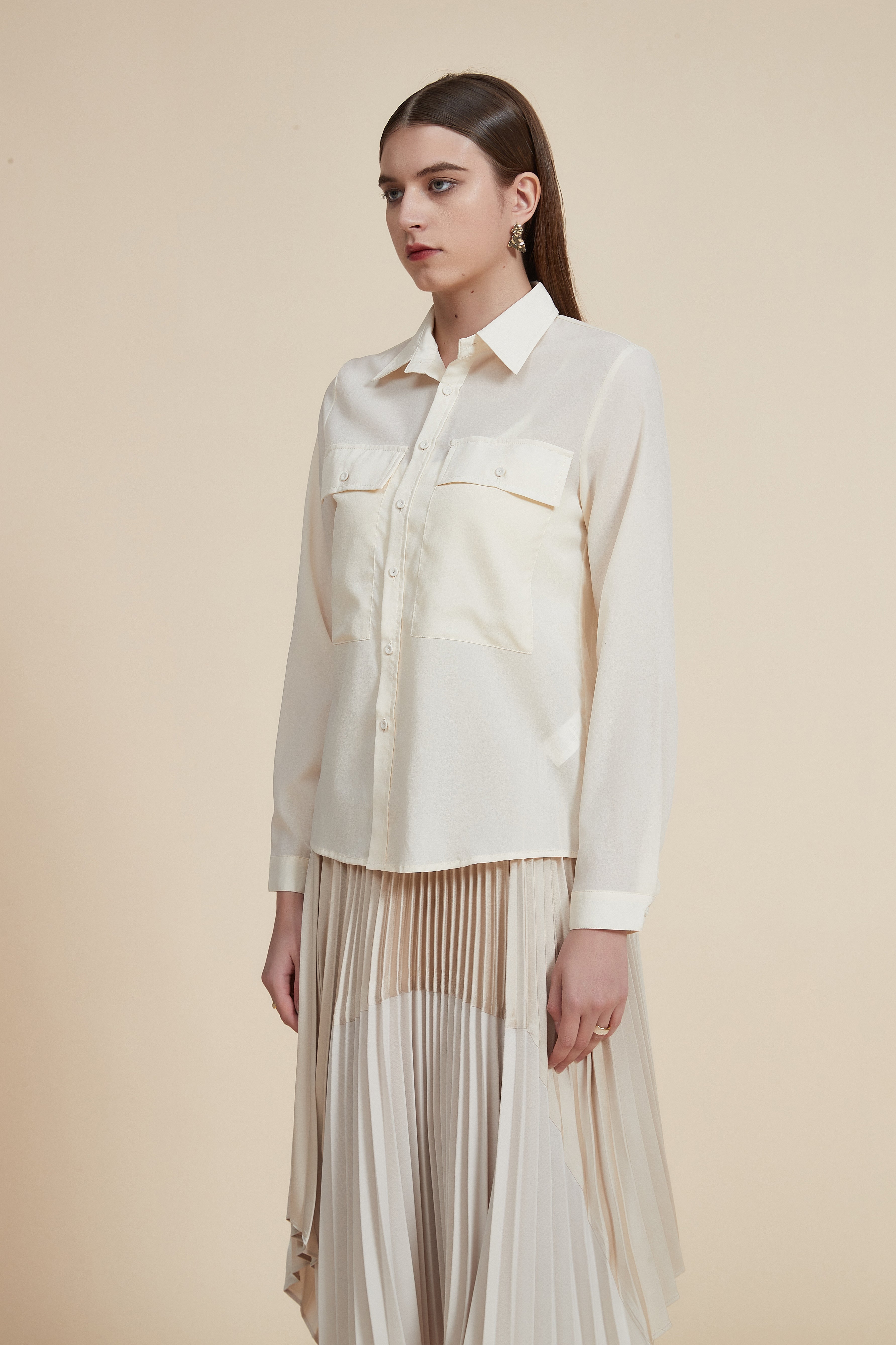 Shirt Collar Blouse with Chest Pockets and Long Sleeves