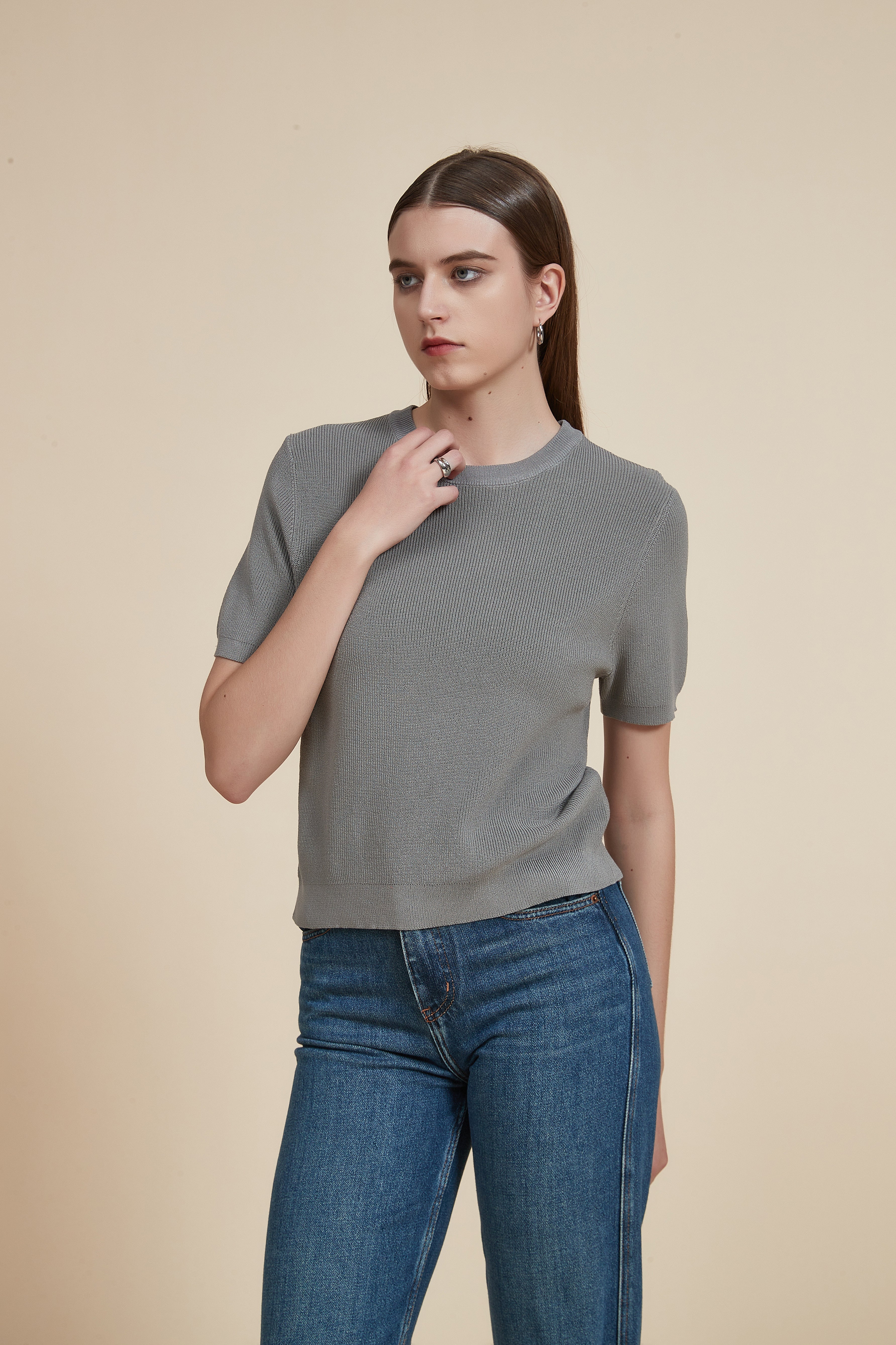Plain Round Neck Short Sleeve Top